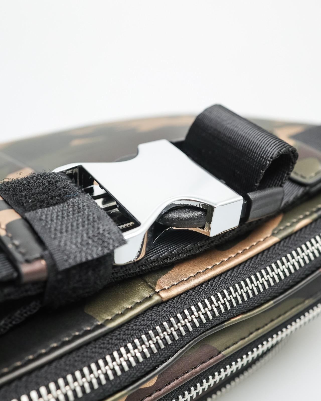 Tomaz NT-TZ389 Men's Cross-Body Bag