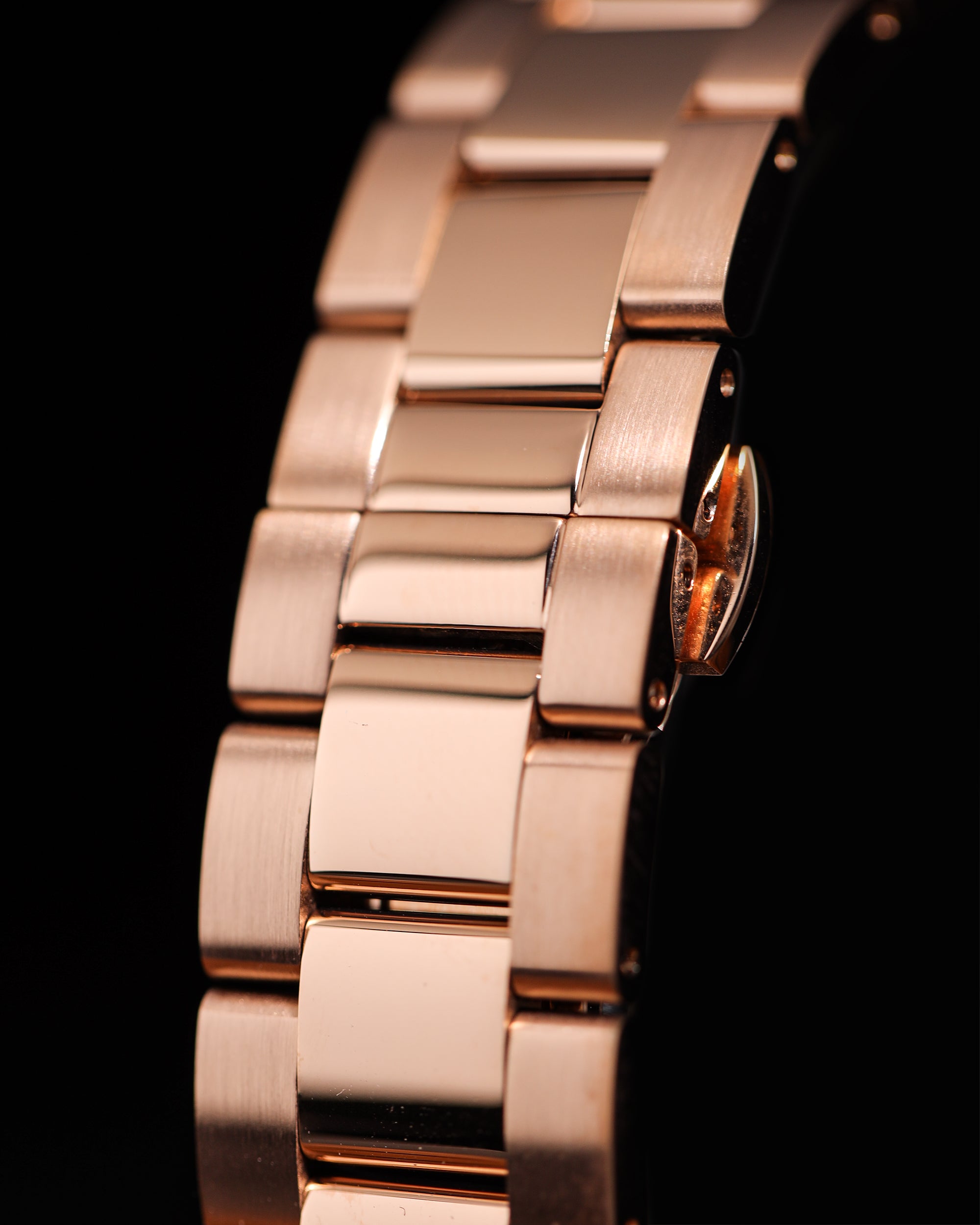 Jam Tangan Tomaz Ladies GR02L-D5 (Rosegold/Putih) dengan Rainbow Swarovski (Rosegold Stainless Steel0