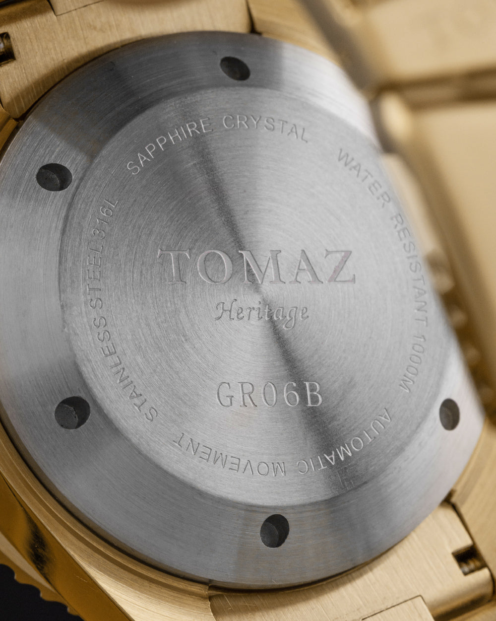 Ultimate Diver GR06-D6 (Gold/Black) with Pink Blue White Crystal (Gold Stainless Steel)