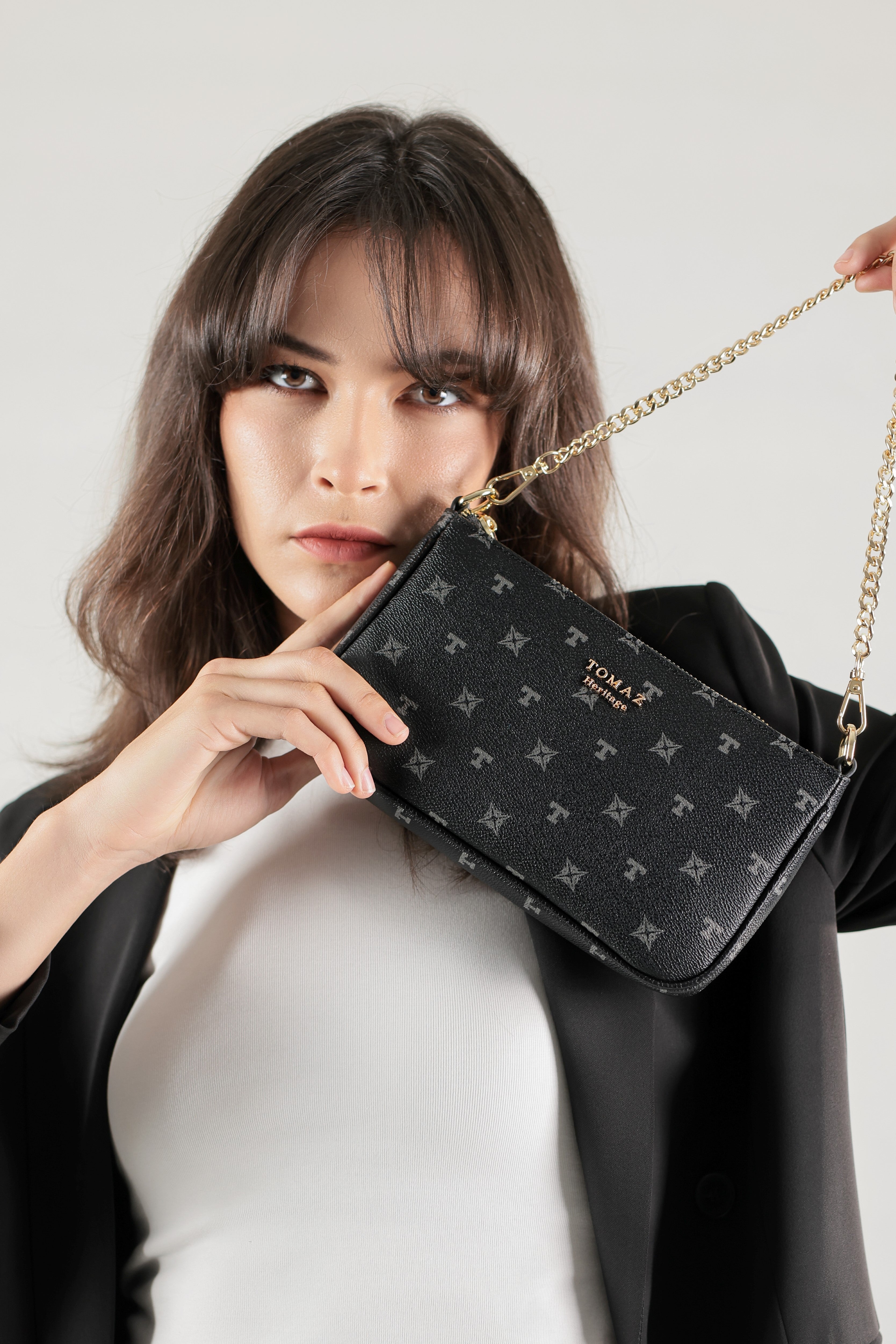 Tomaz BL219 Monogram SlingBeg Wanita (Hitam)