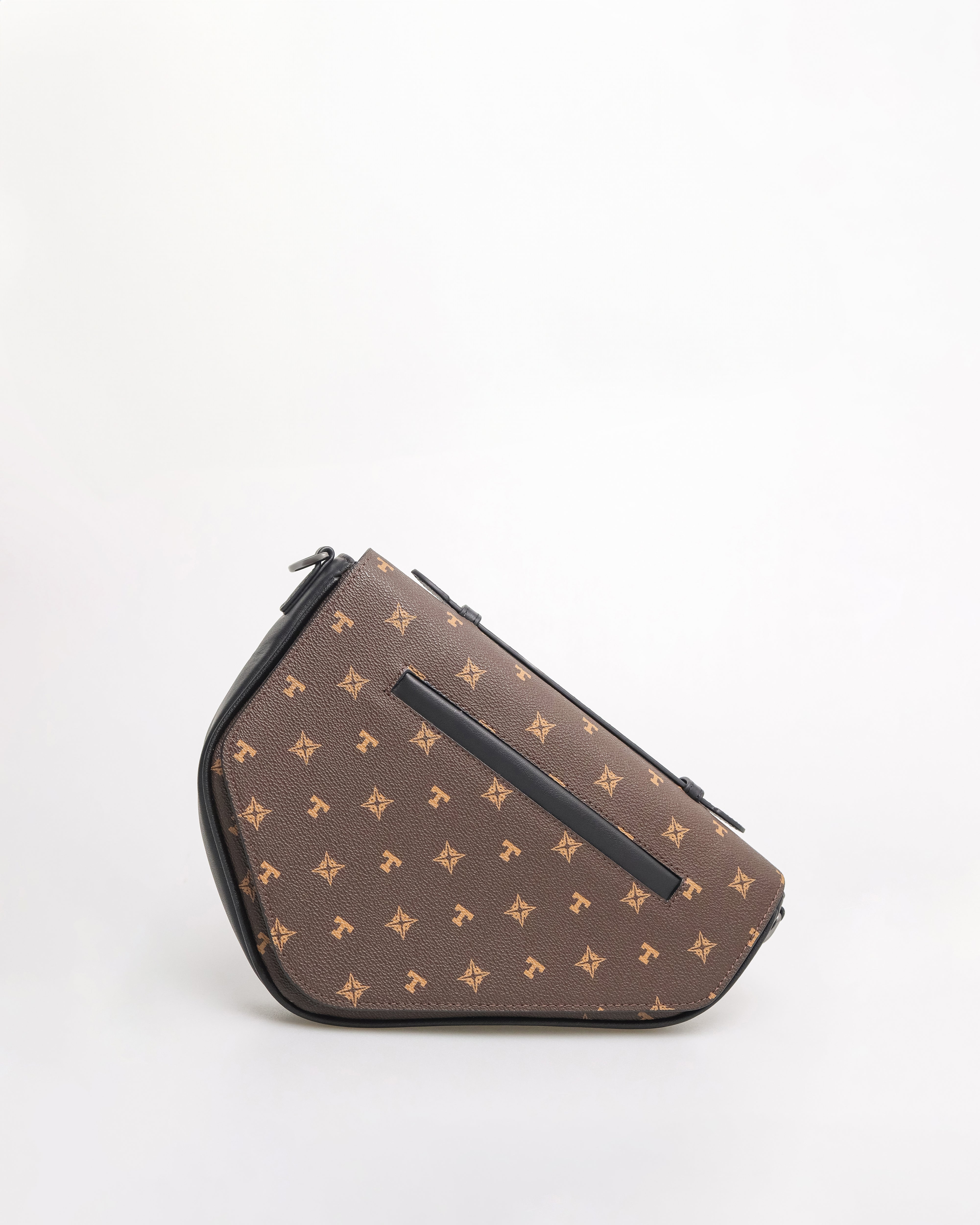 Beg Keanggunan Trapeze Monogram Tomaz NT-TZ437 Lelaki (Coklat/Hitam)