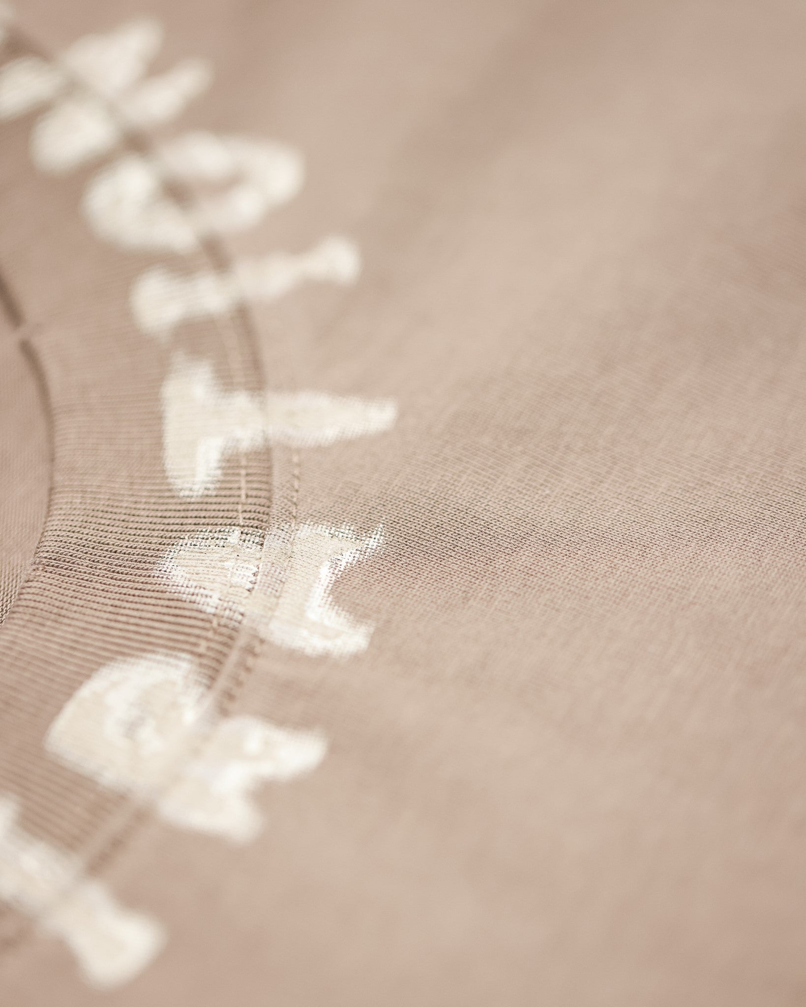 #color_khaki