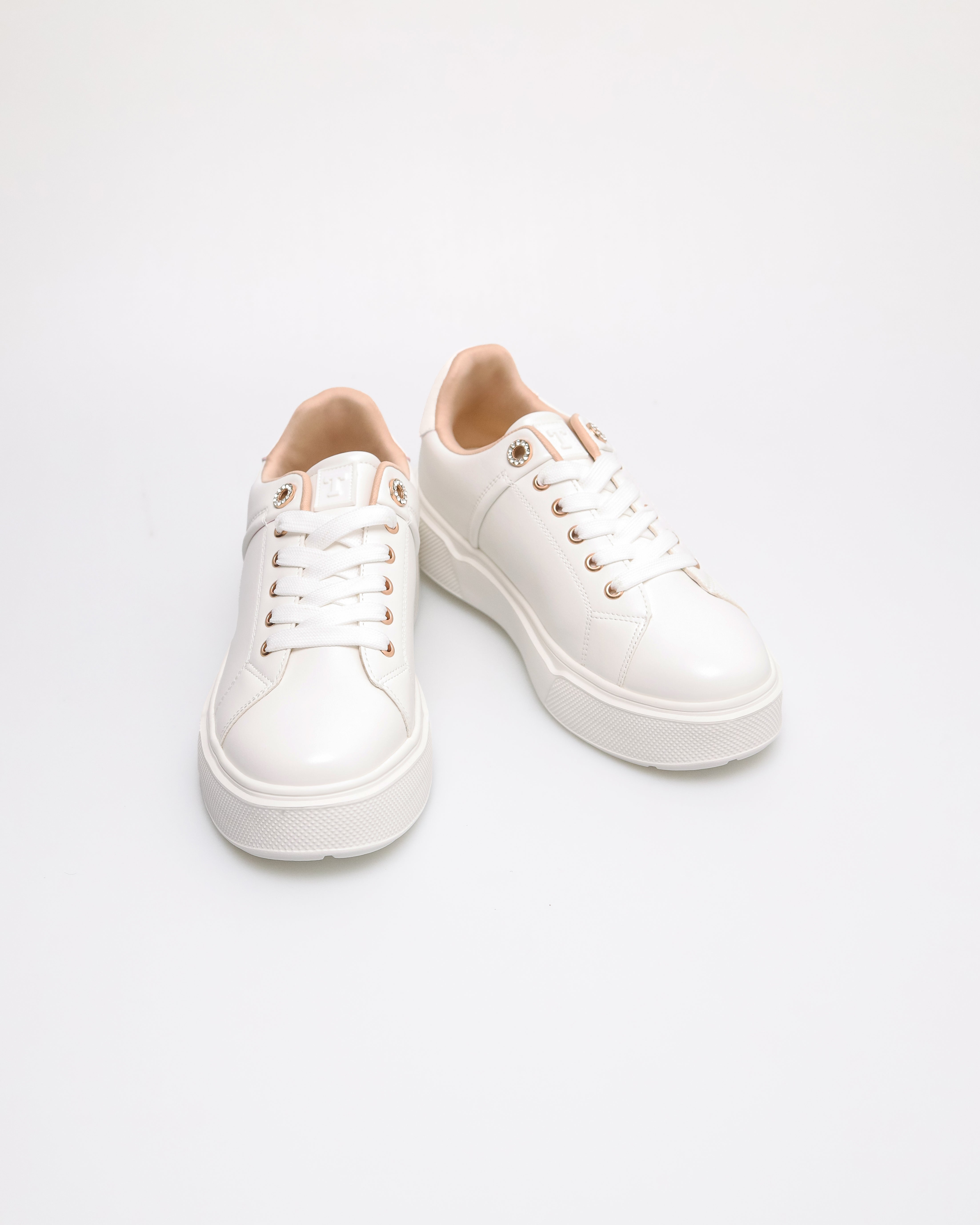 #color_white