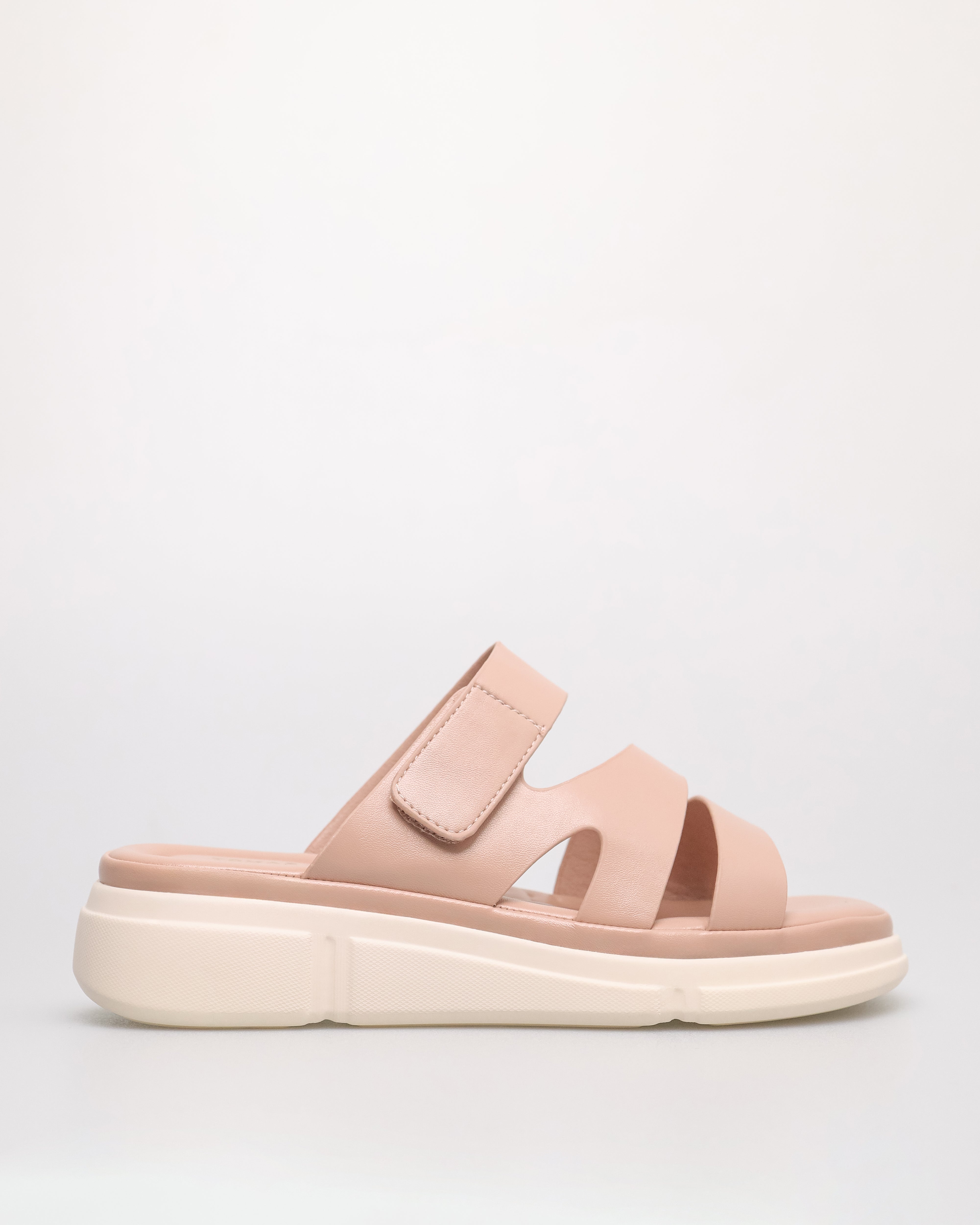 Sandal Tali Platform Wanita Tomaz NN508