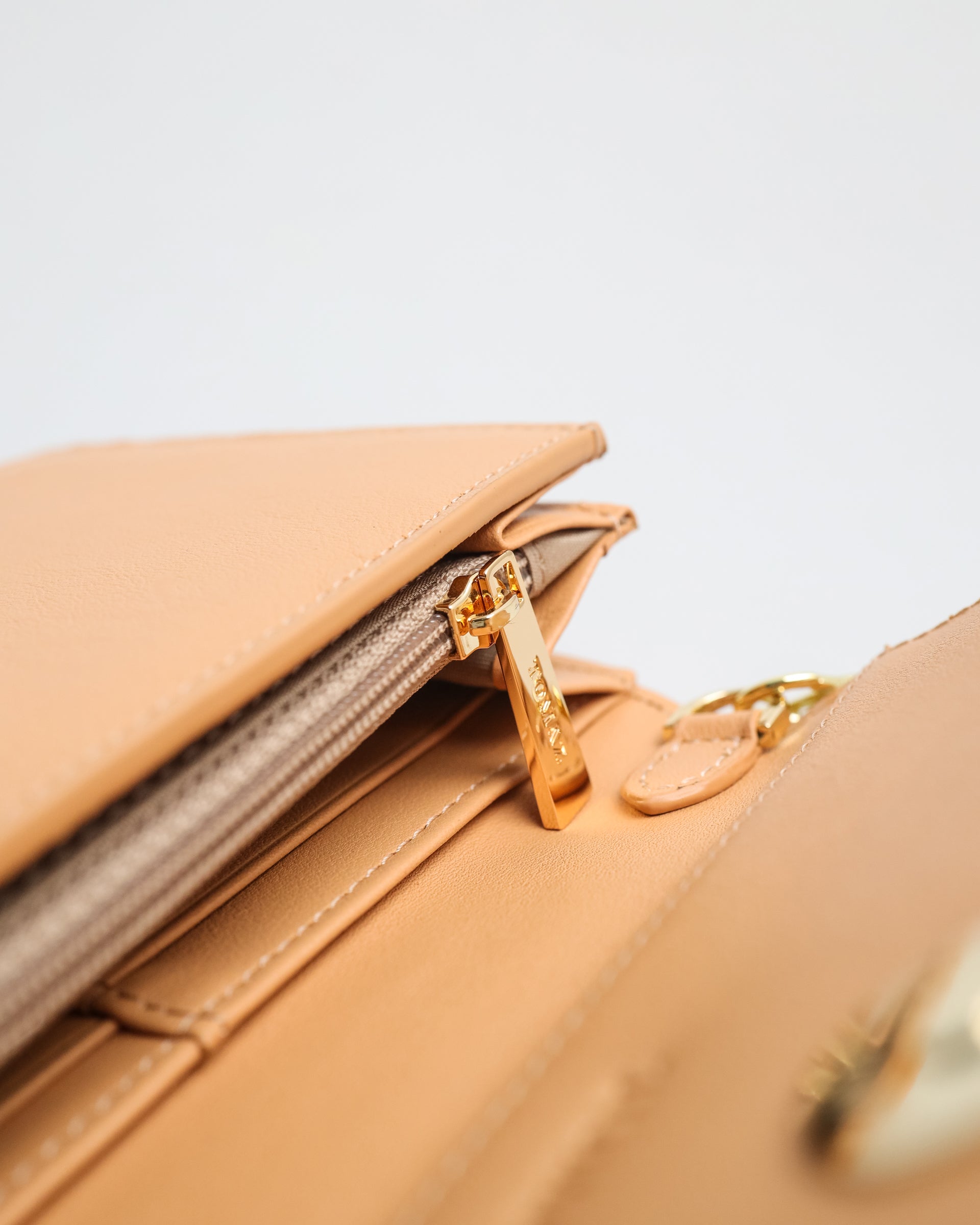Beg Selempang Dompet Wanita Tomaz BL189 (Unta Ringan)