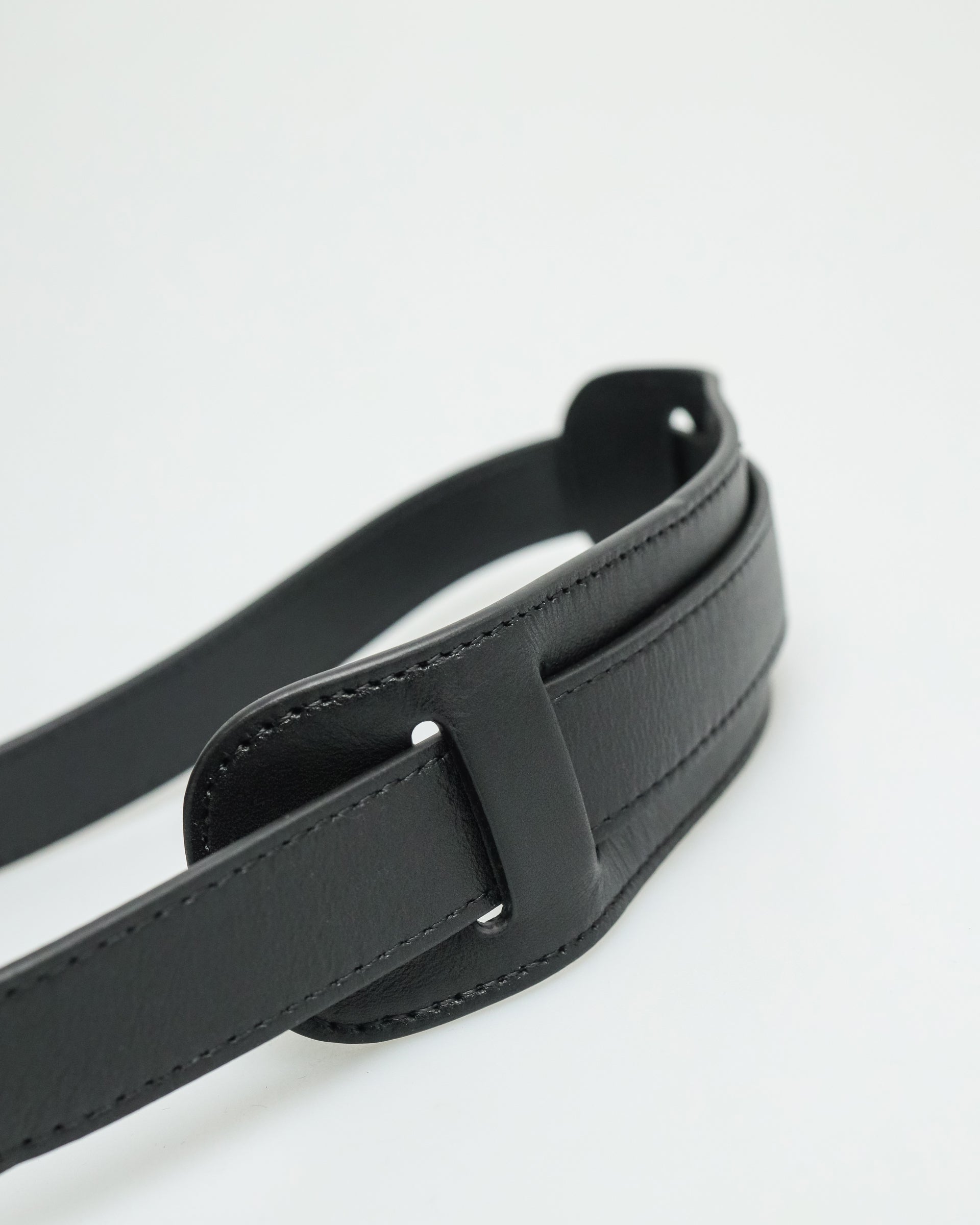 Beg Silang Badan Lelaki Tomaz NT-TZ388 (Hitam)