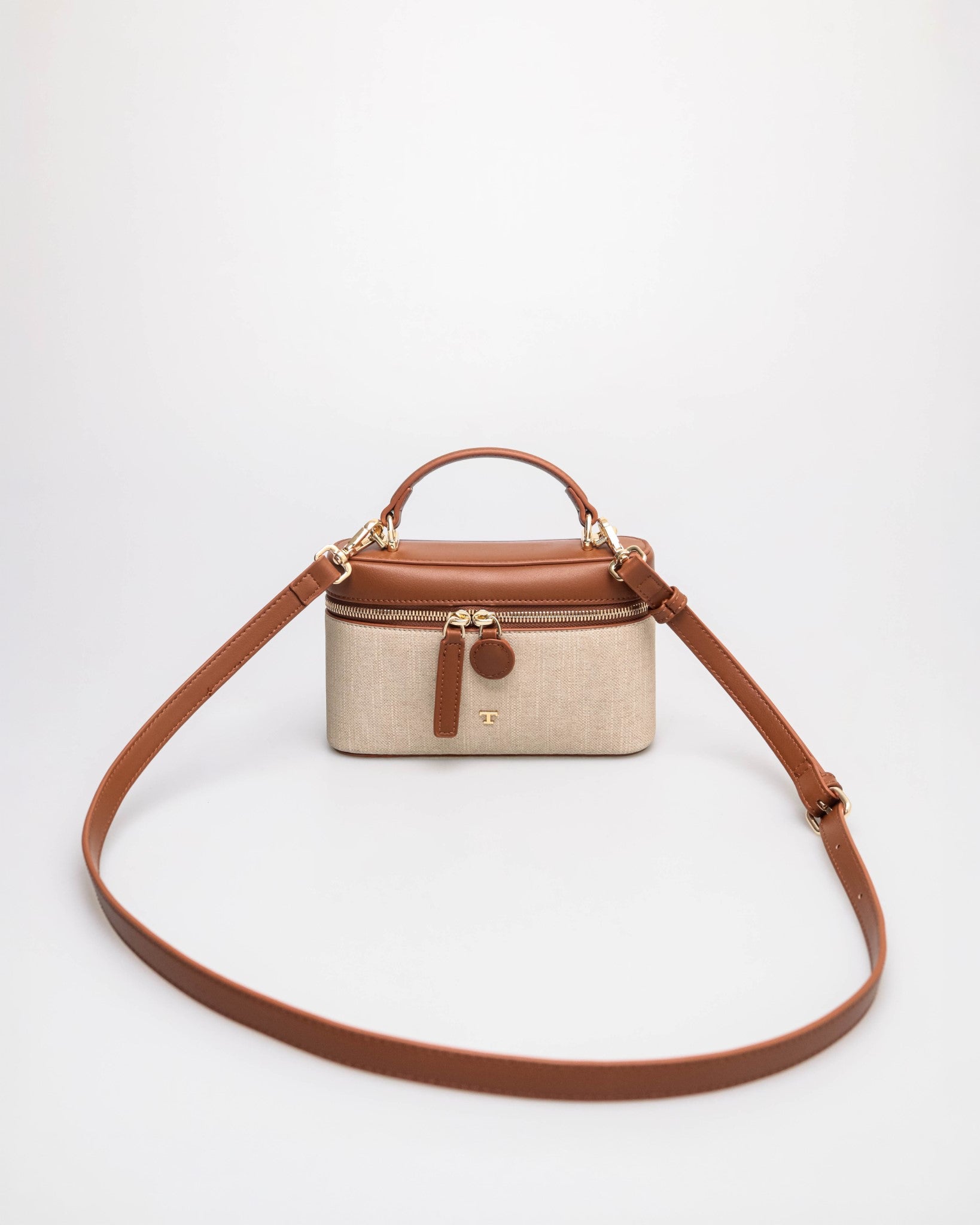 #color_brown/white