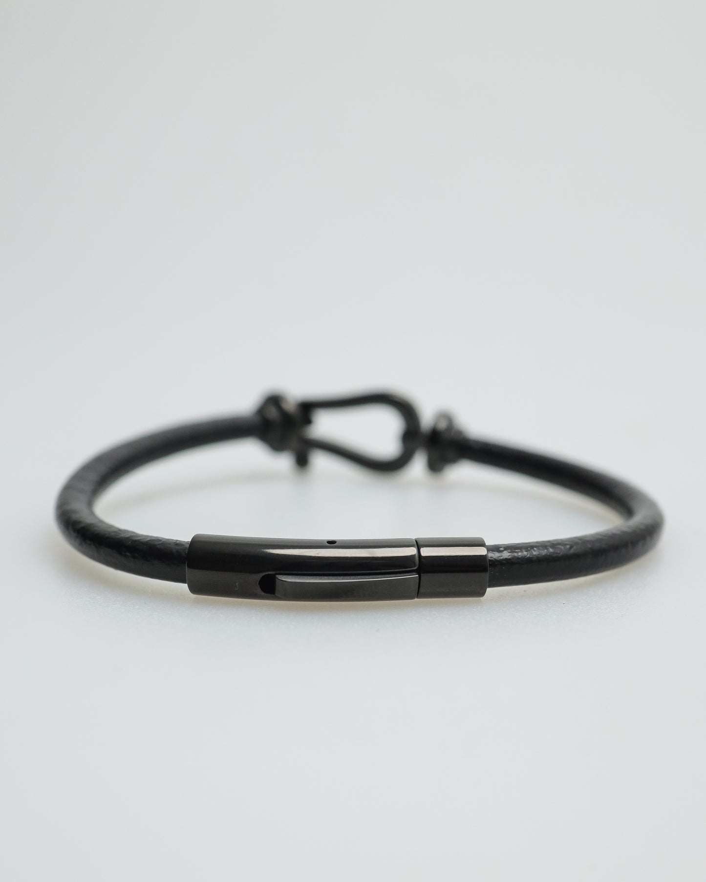 Tomaz NT401 Bracelet (Black)