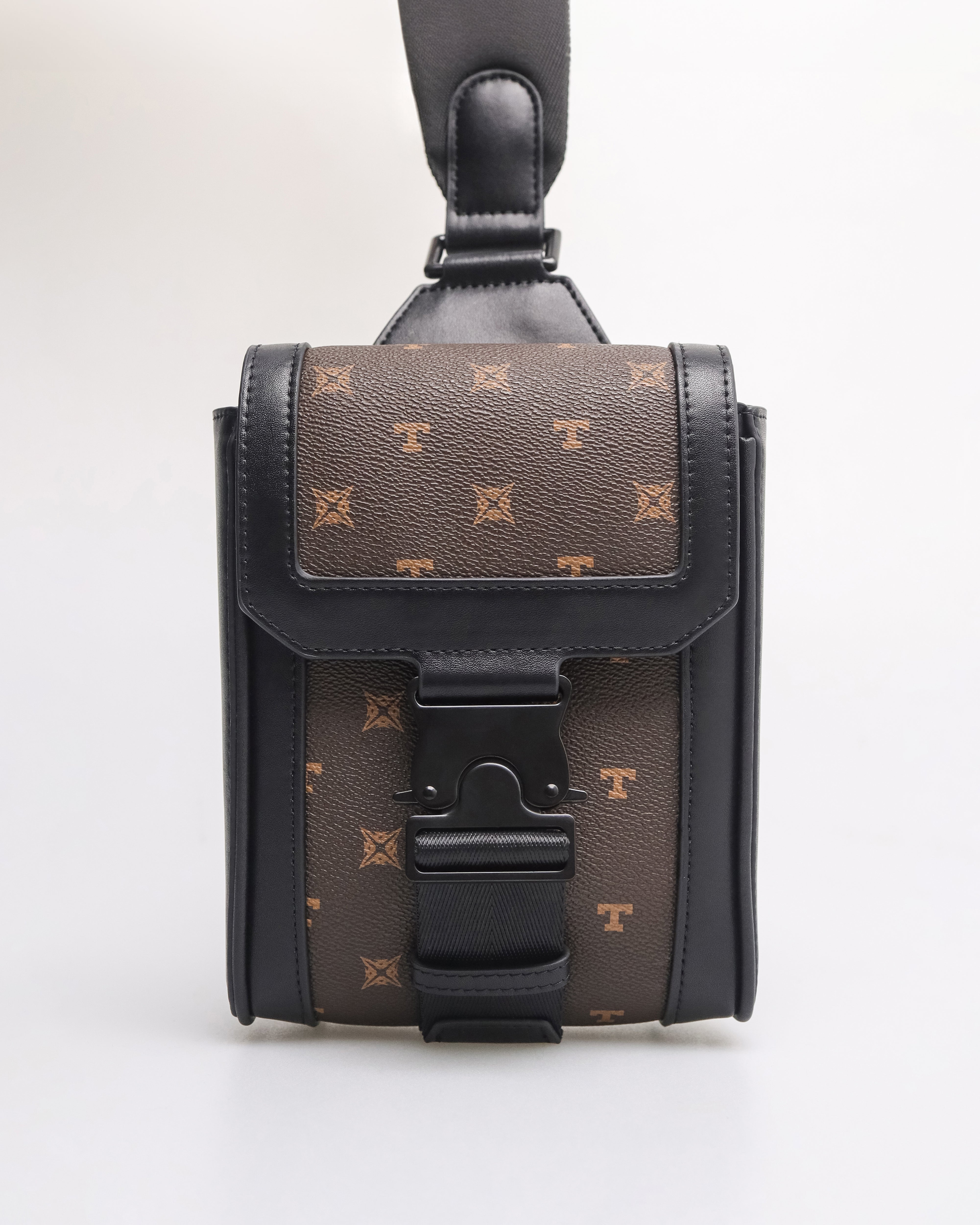 Beg Kekang Lelaki Tomaz NT-TZ443 Monogram (Kopi)