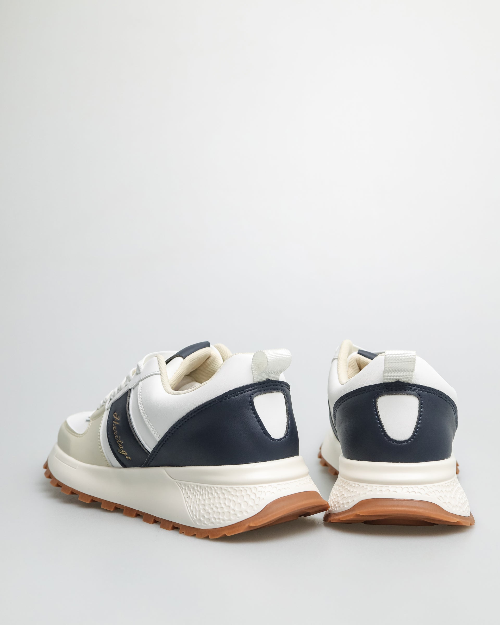 #color_apricot/white/navy