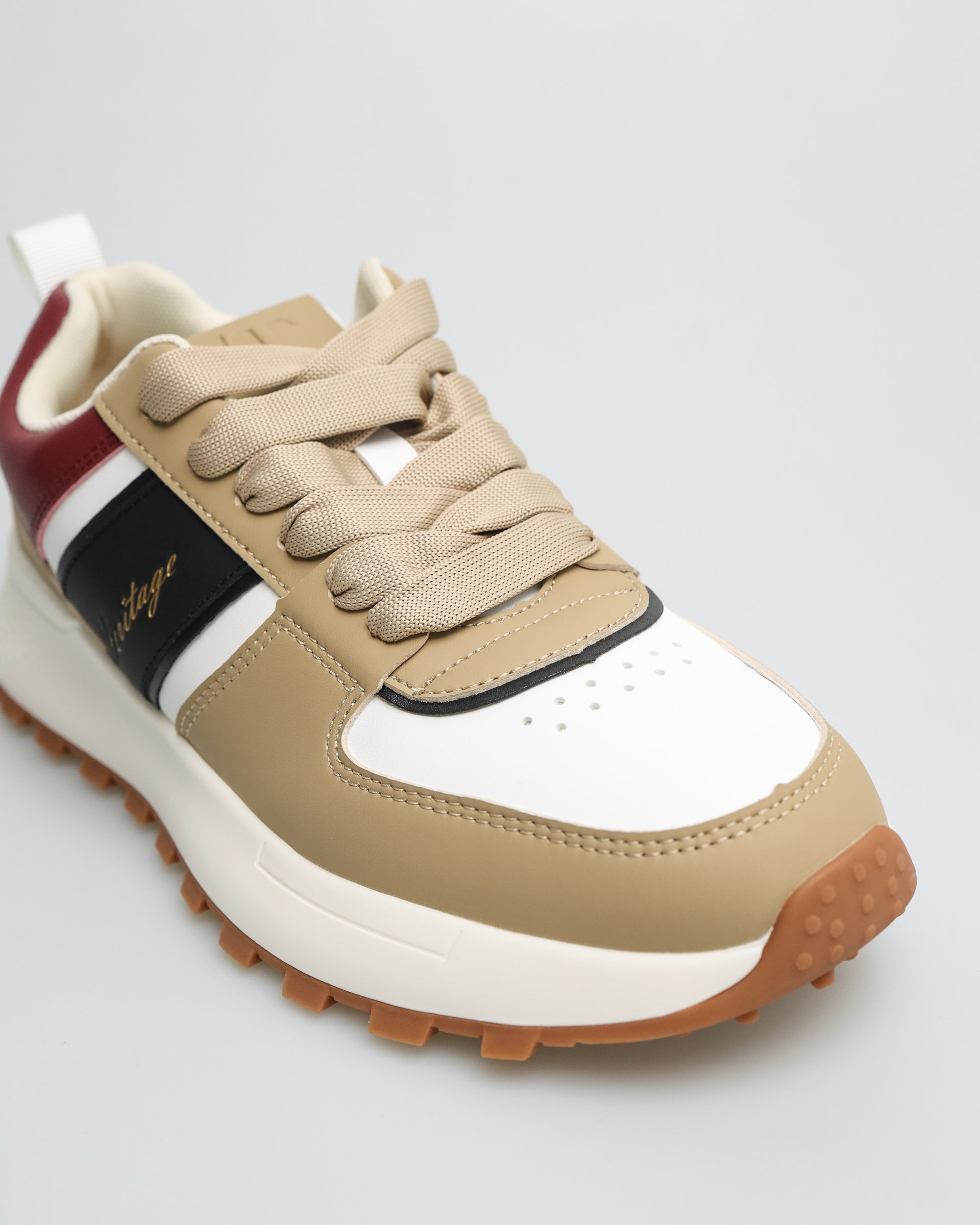 #color_apricot/white/black