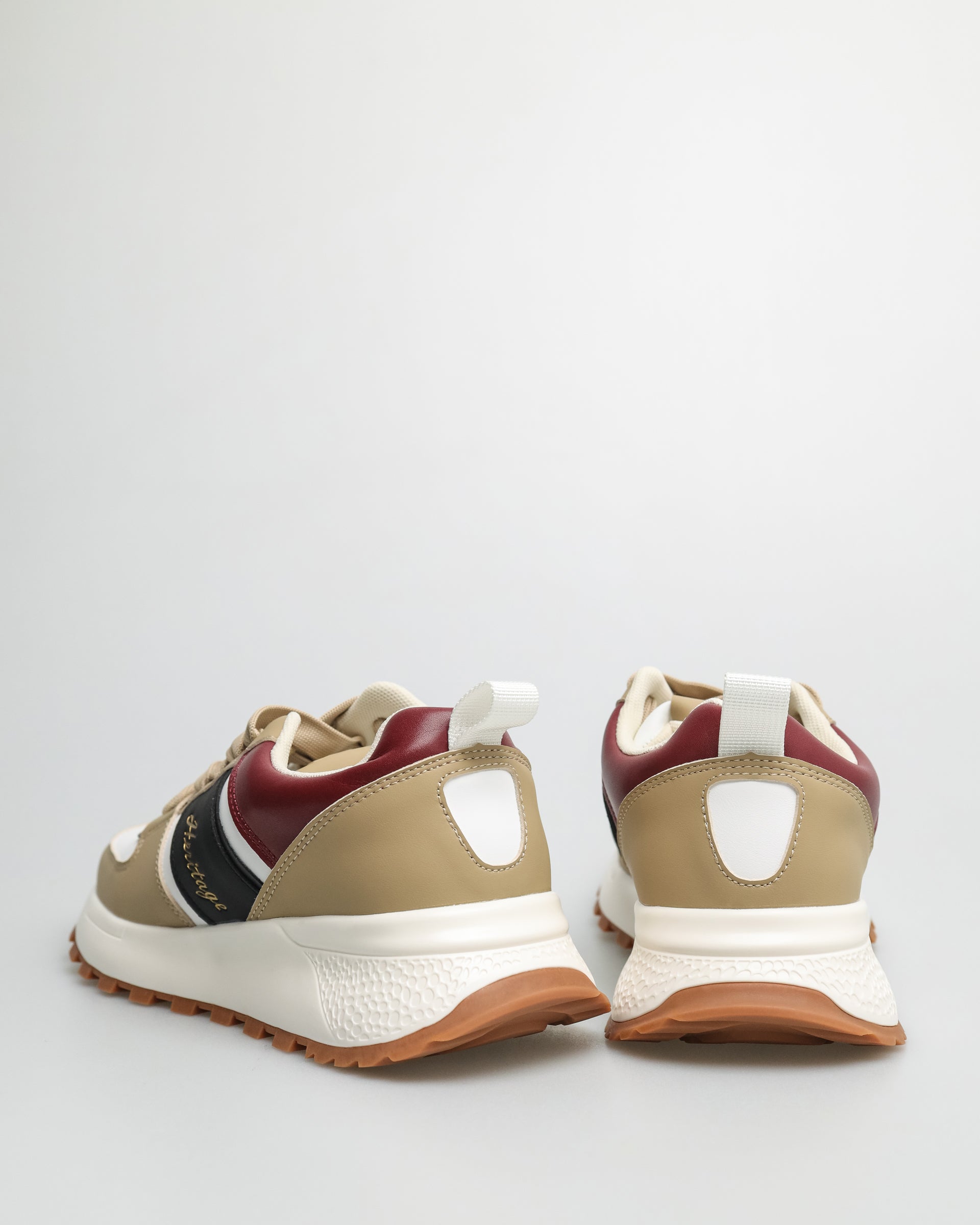 #color_apricot/white/black