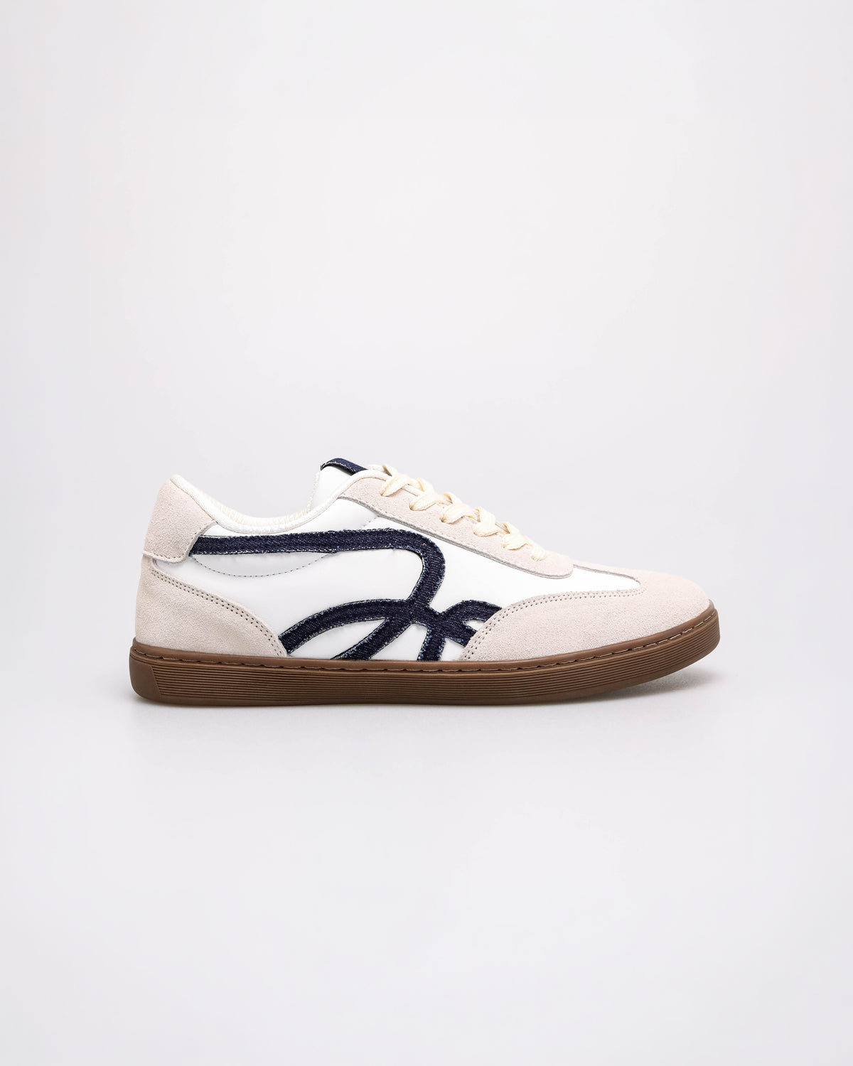 #color_white/navy