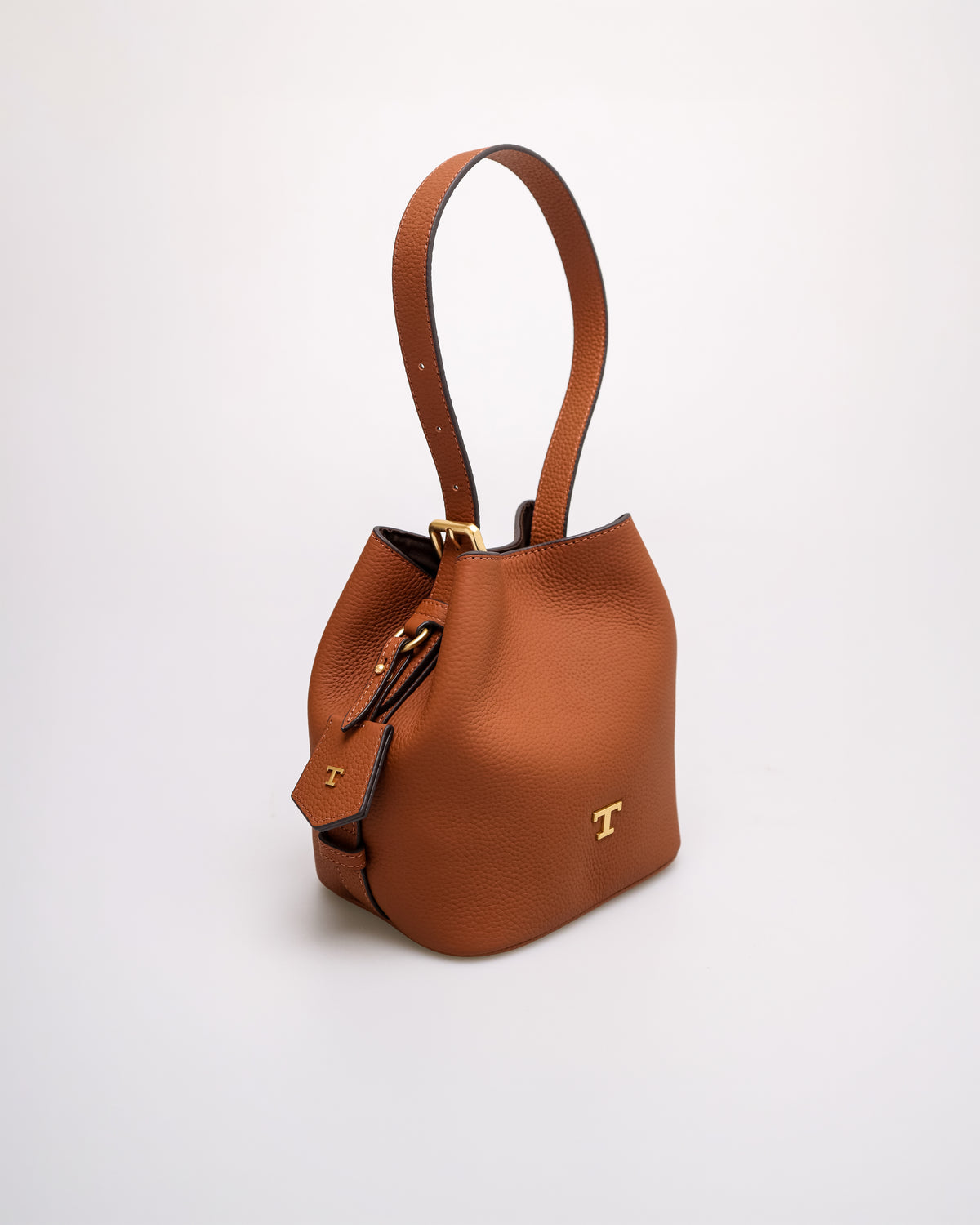 #color_brown