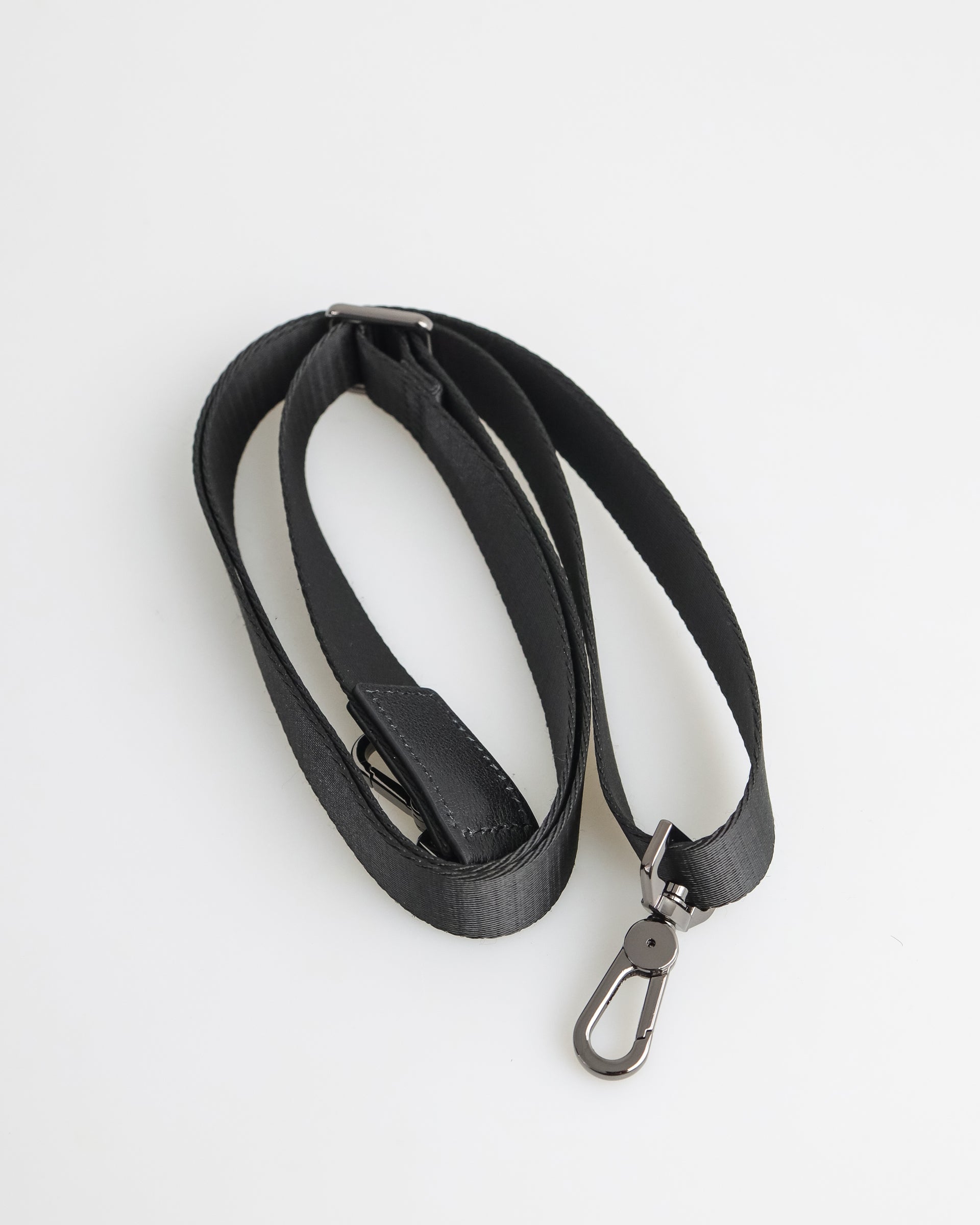 Klac Lelaki Tomaz NT-TZ412 Monogram (Coklat/Hitam)