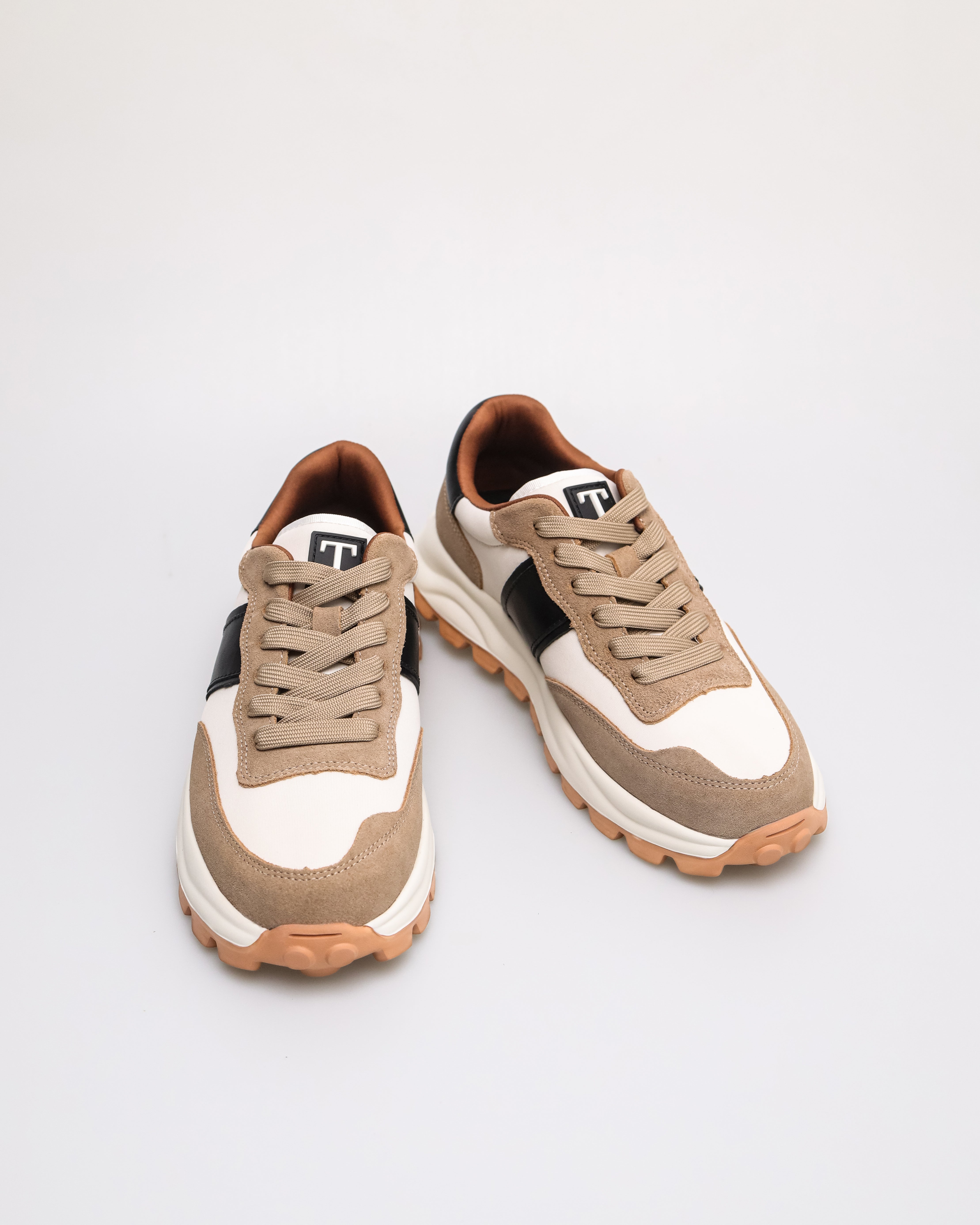 Tomaz C678M Men's Bold Edge Sneakers