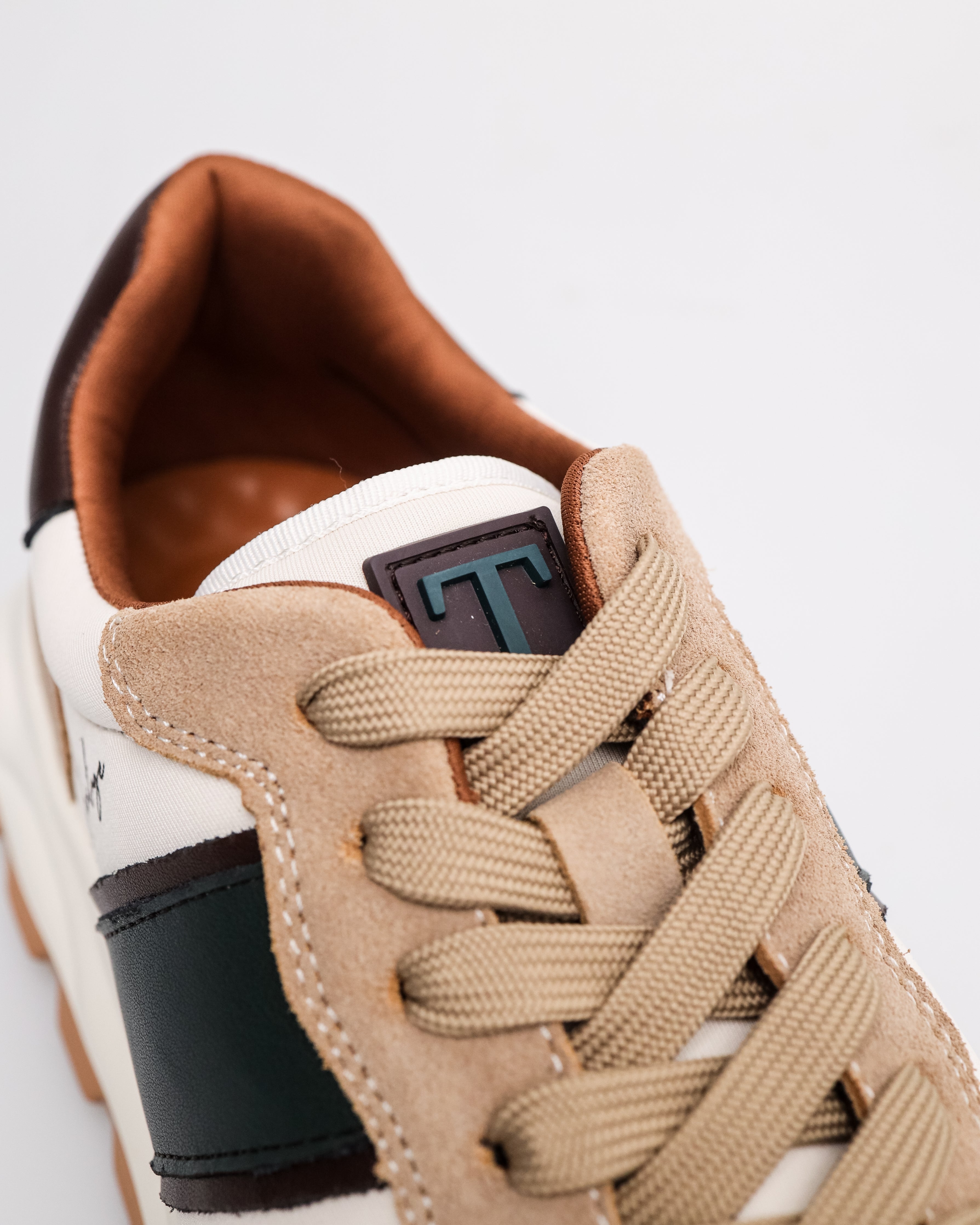 Tomaz C678M Men's Bold Edge Sneakers