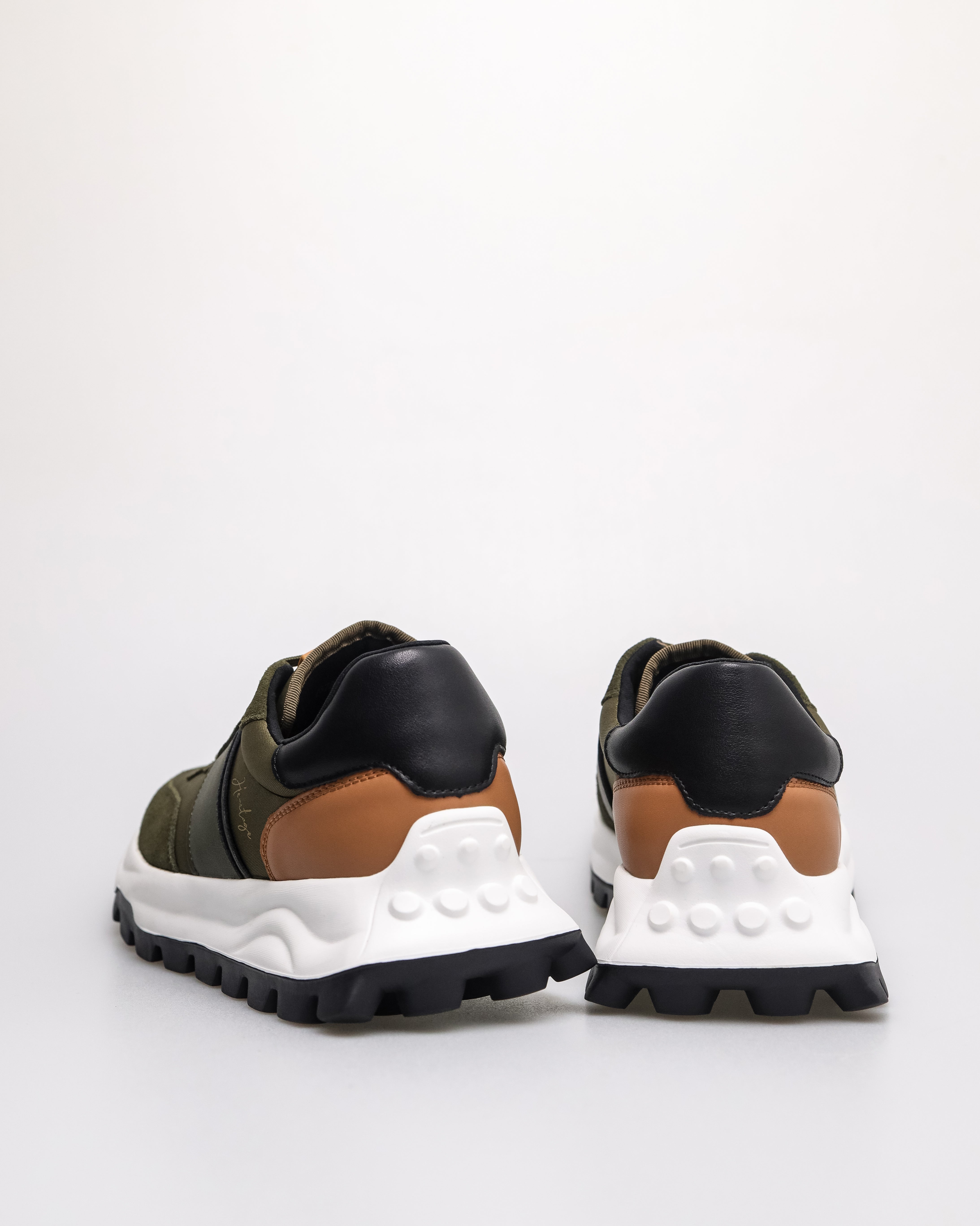 Tomaz C678M Men's Bold Edge Sneakers