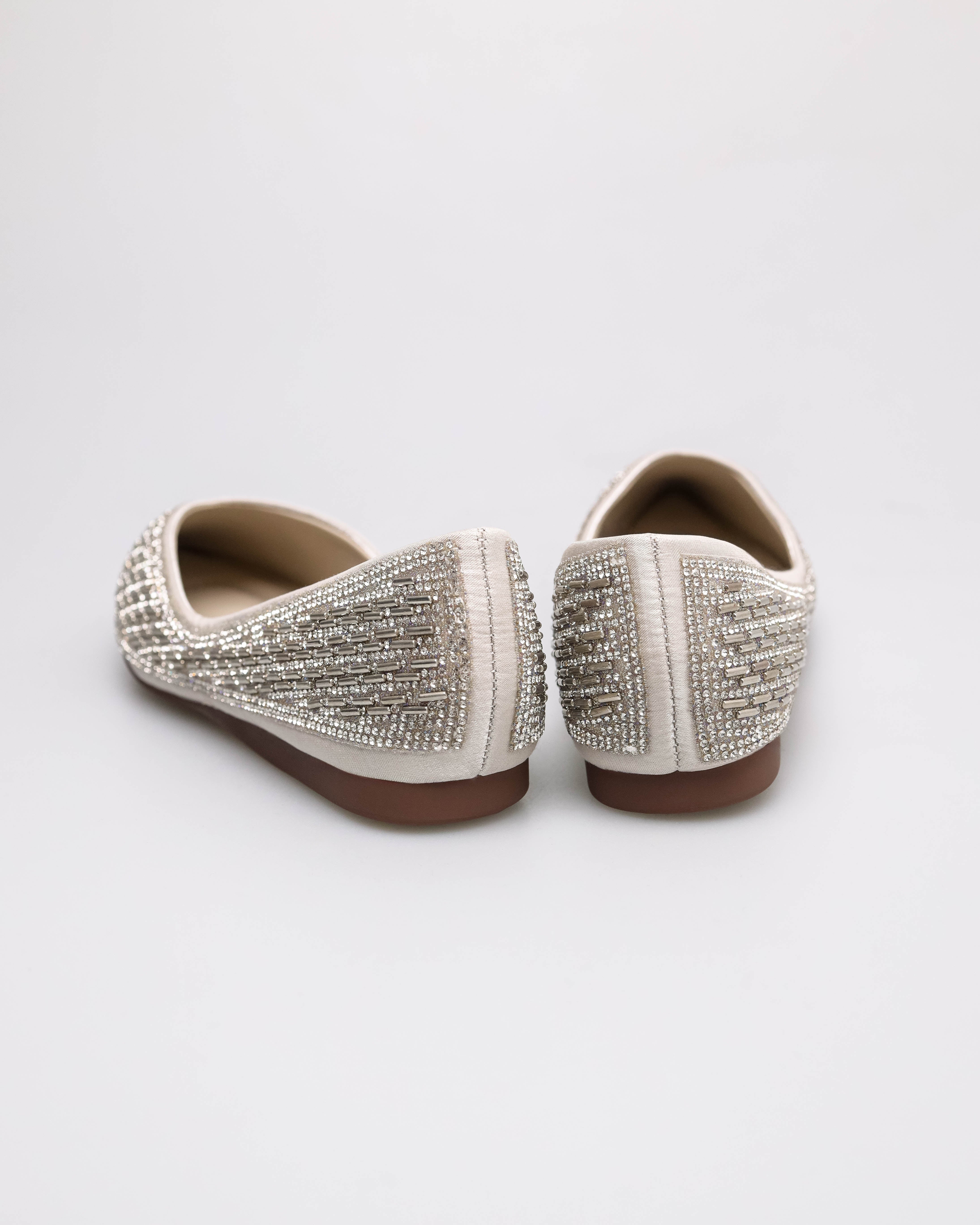 #color_white