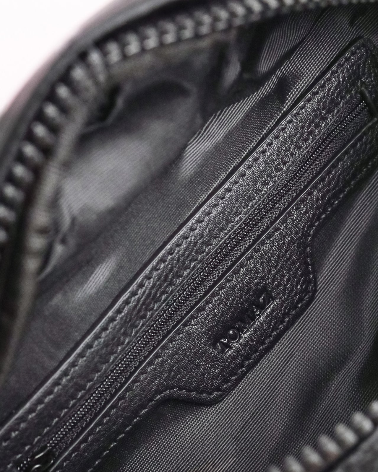 Tomaz NT-TZ398 Men's Sling Bag