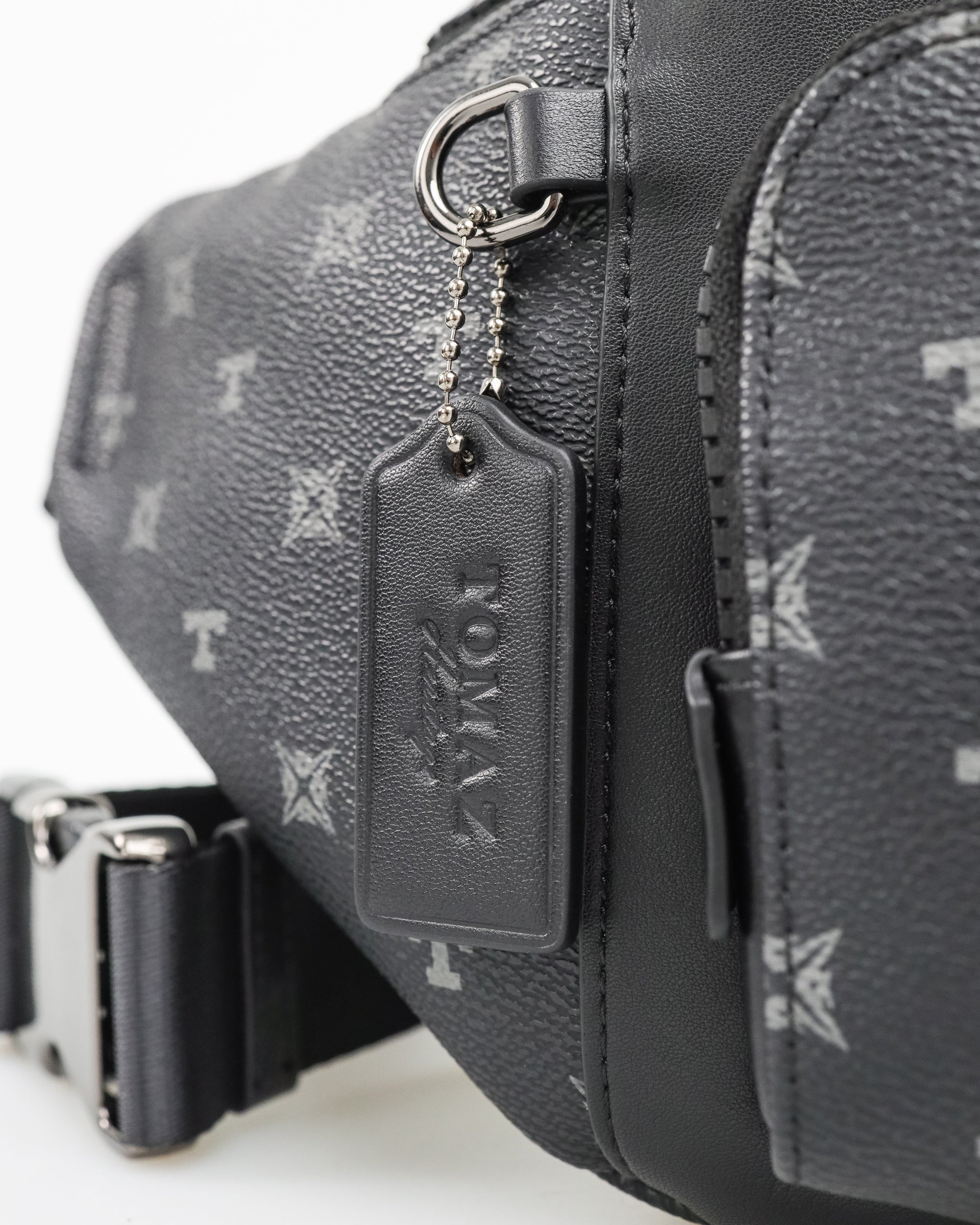 Tomaz NT-TZ406 Monogram Men's Sling Bag