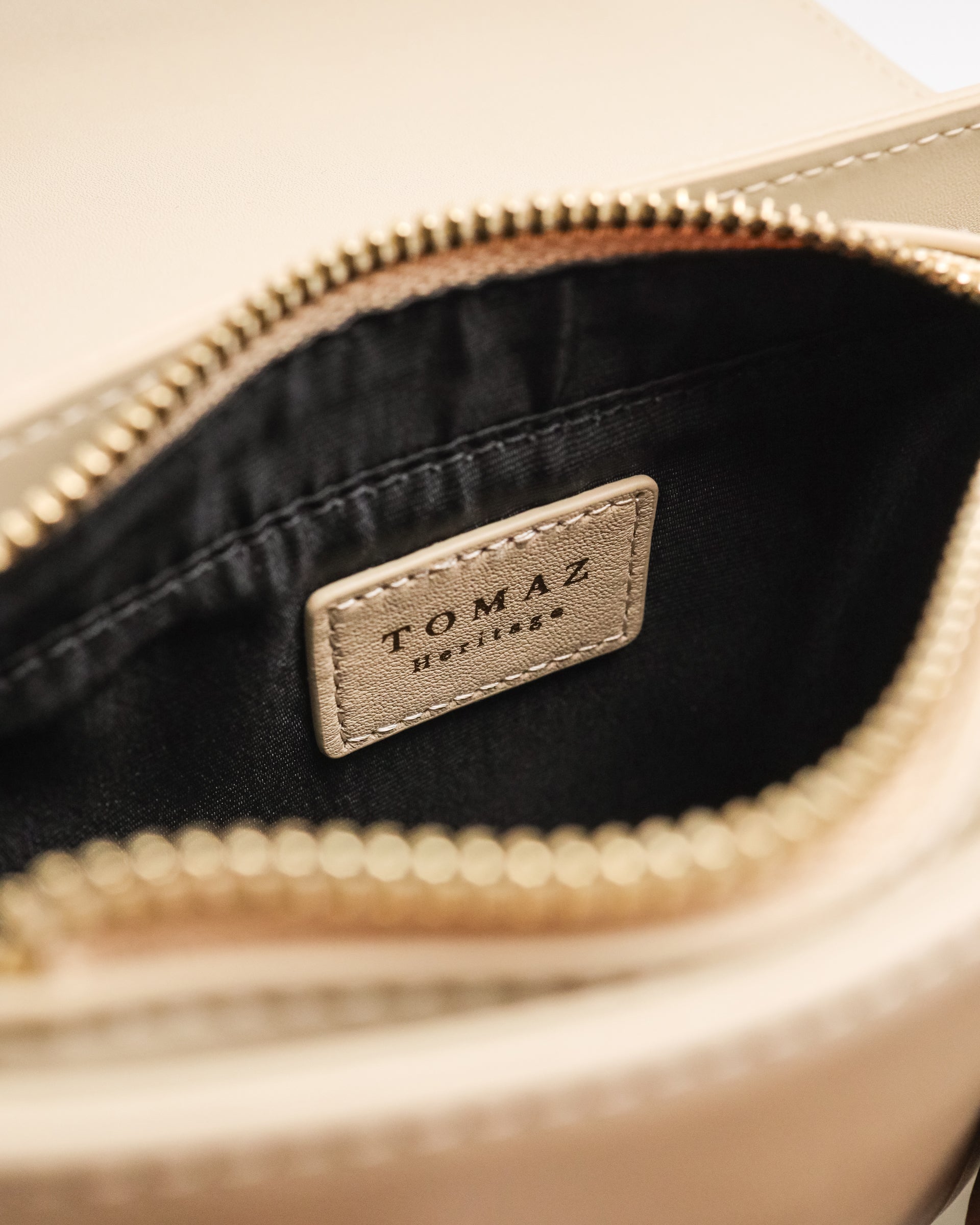 Beg Pelana Wanita Tomaz BL200 (Beige)