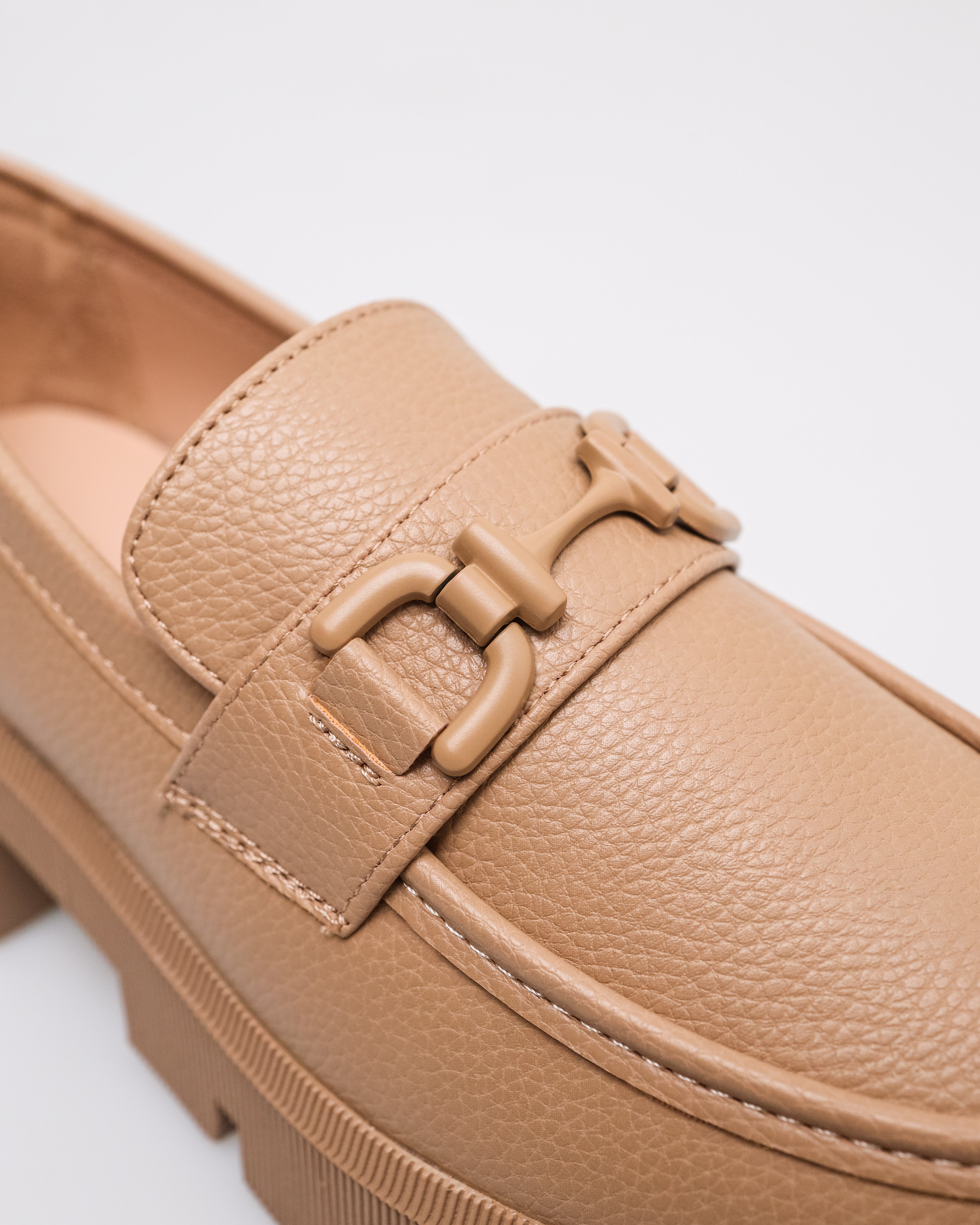 #color_khaki
