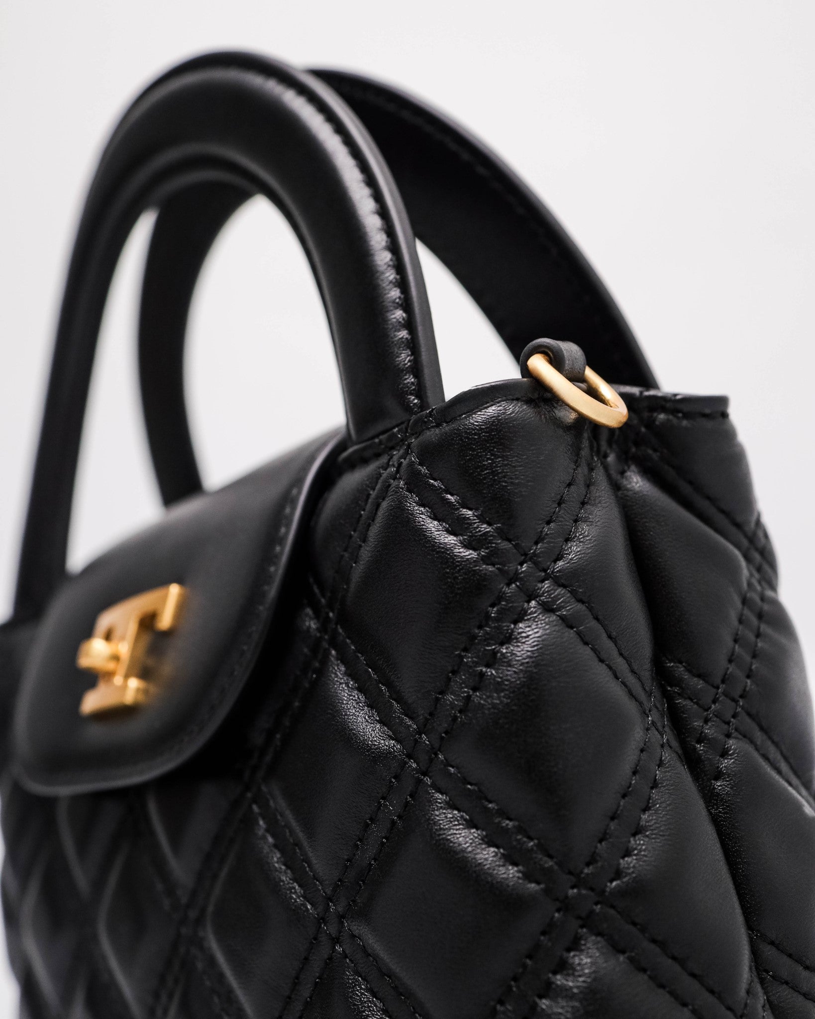 #color_black