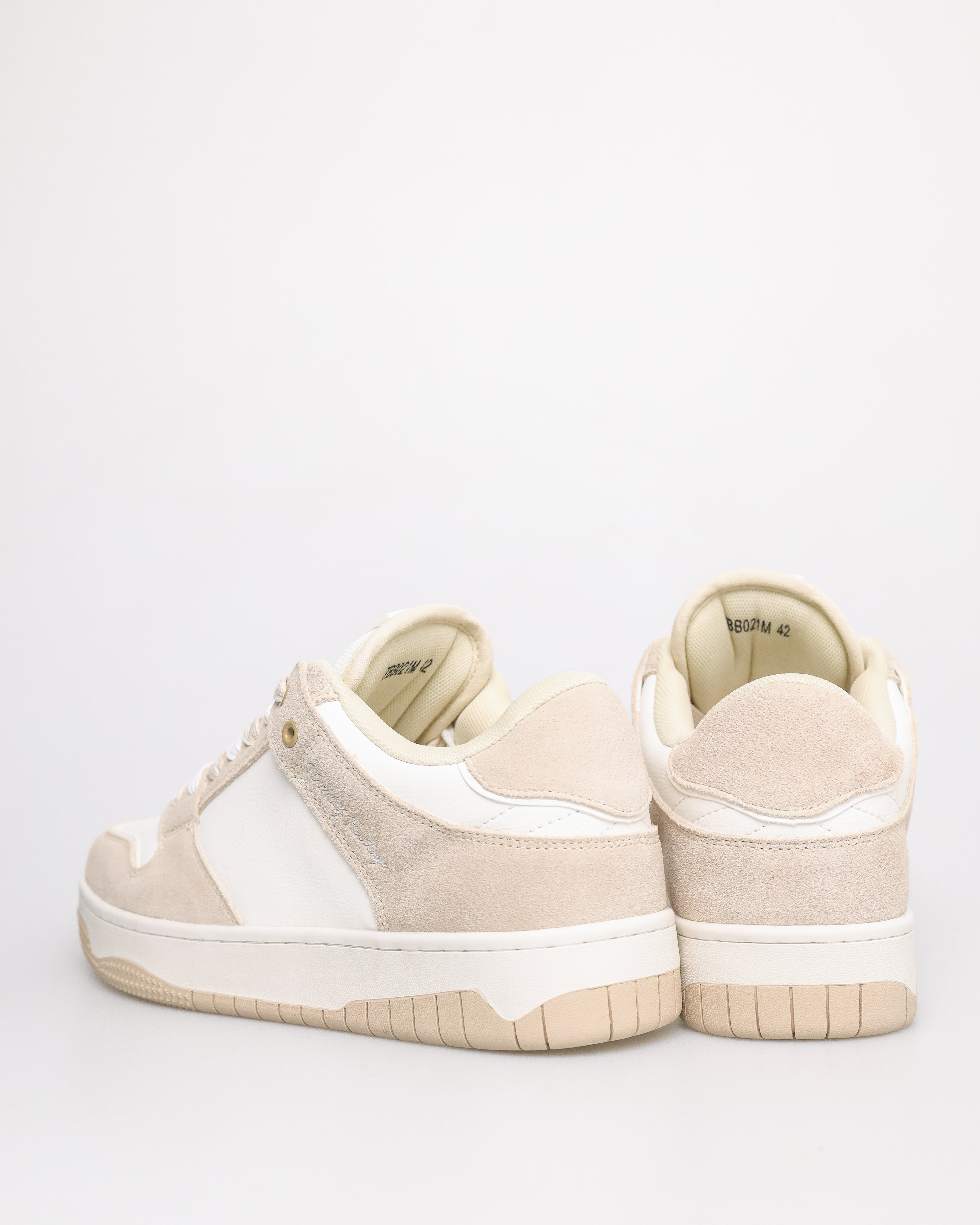 #color_khaki