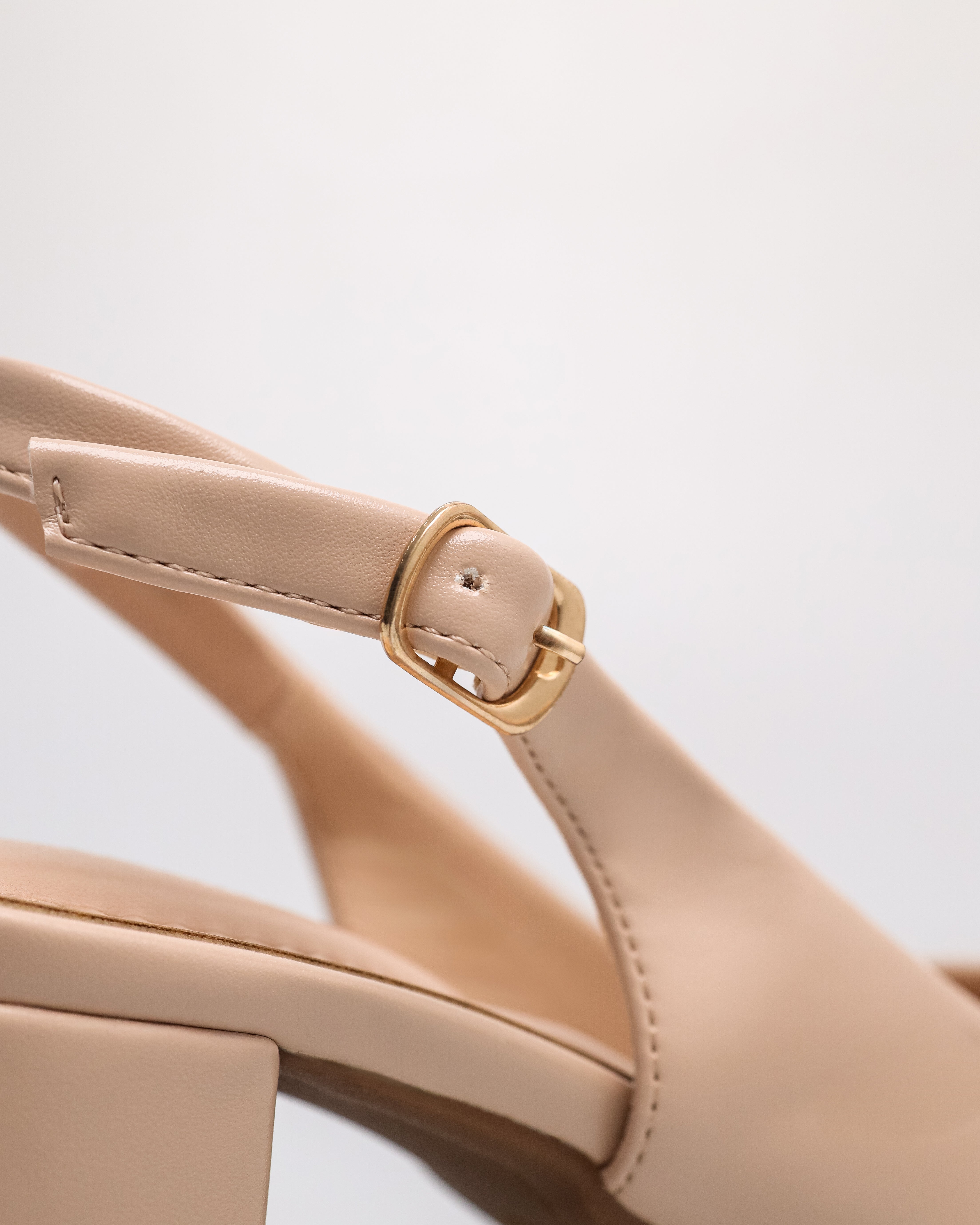 #color_beige