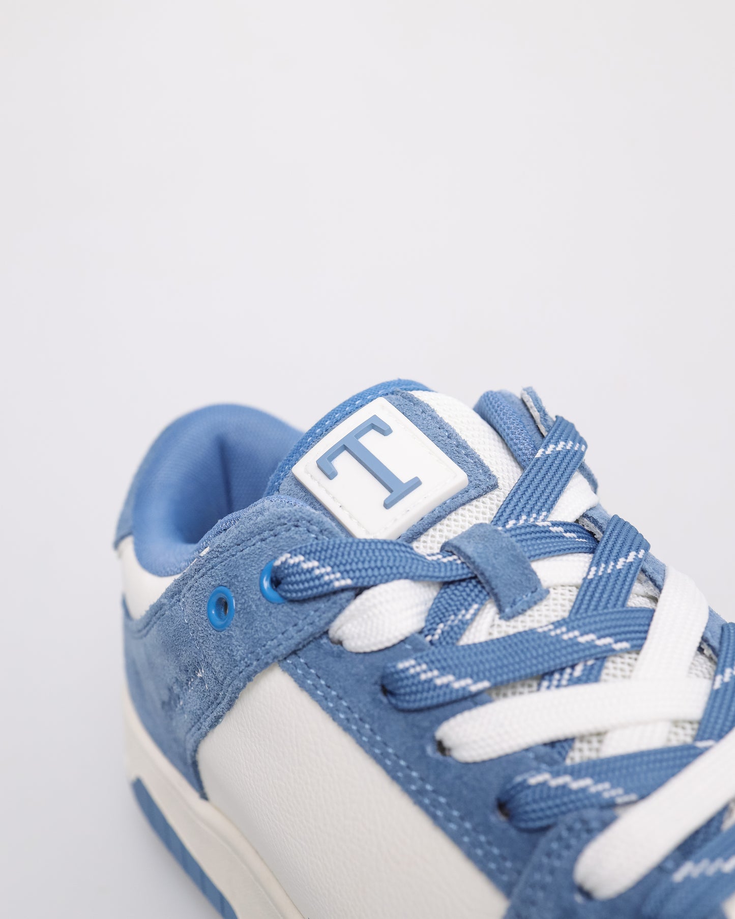 Tomaz TBB021L Ladies Sneaker (White/Blue)