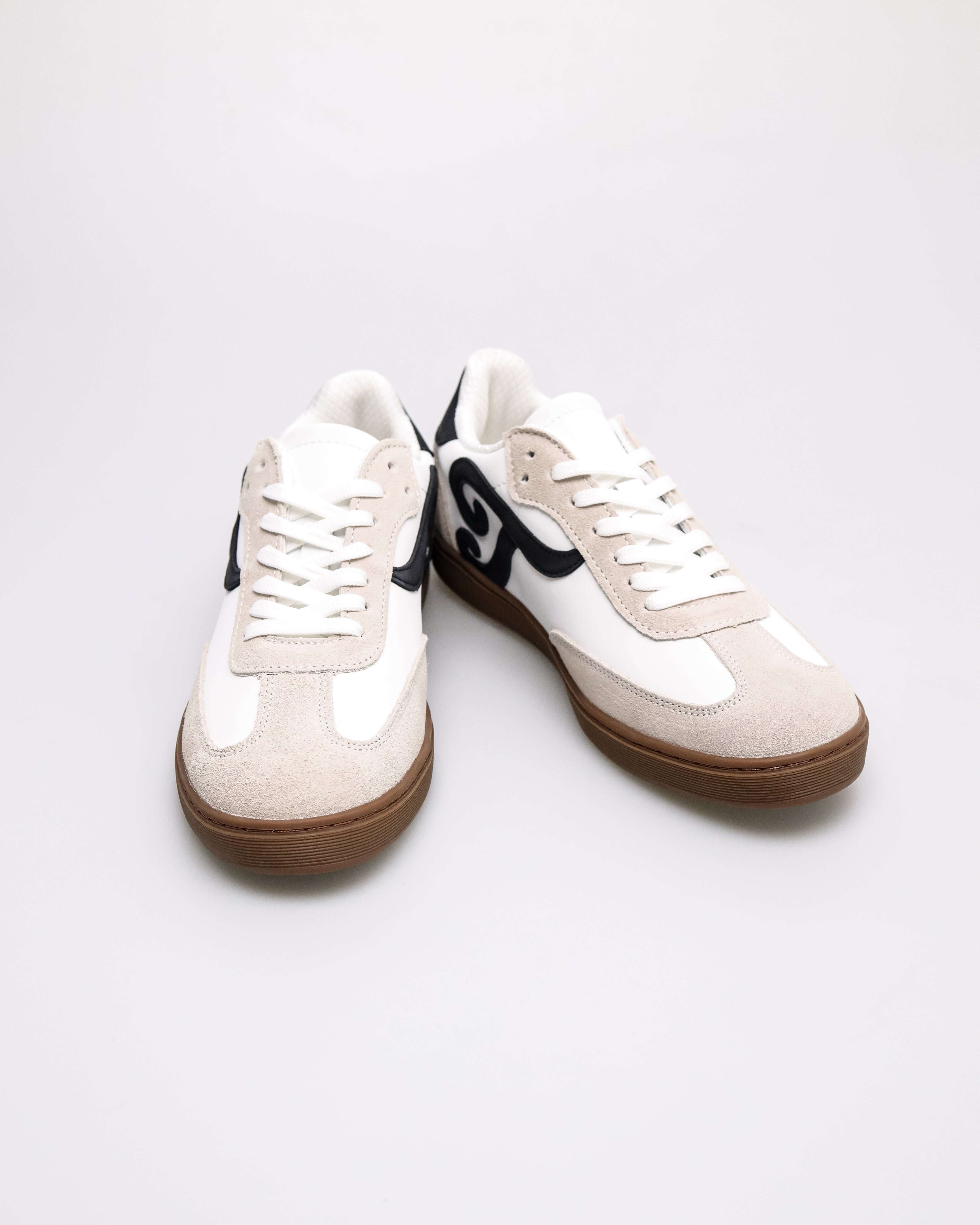 #color_grey/white/black