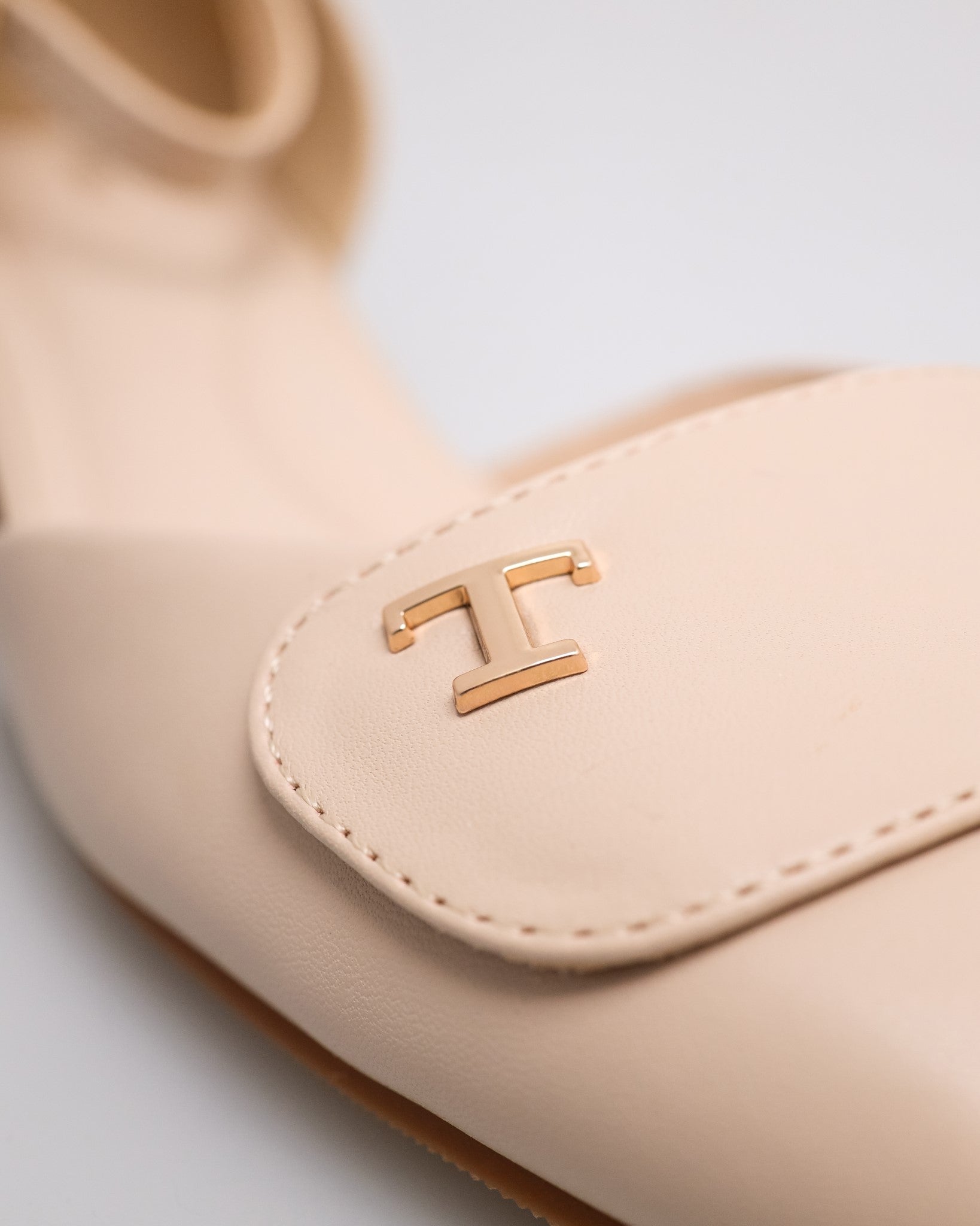 Tomaz NN821 Ladies Slingback Heels