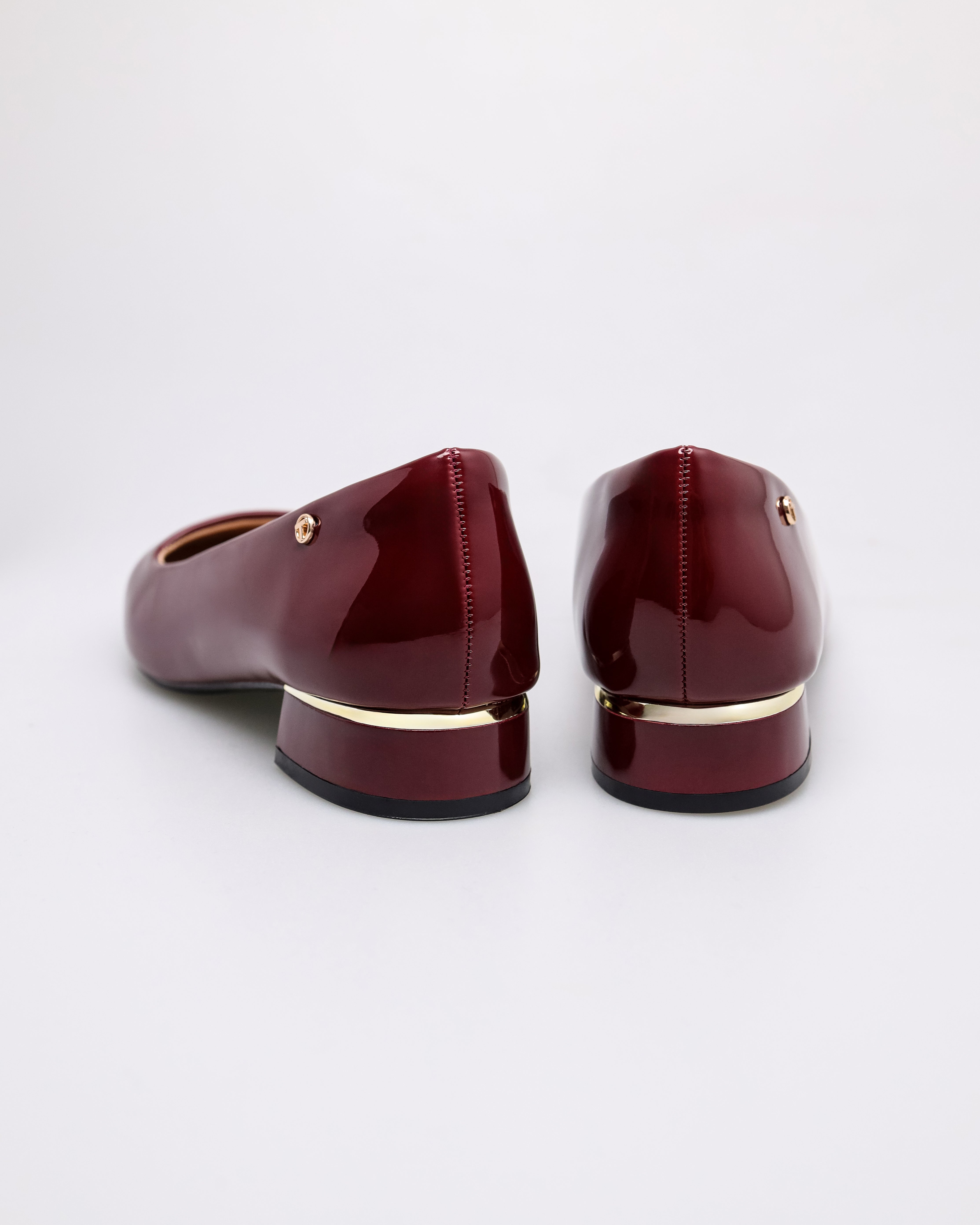 #color_burgundy