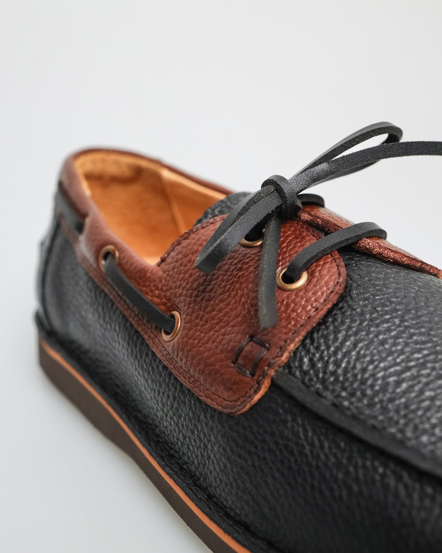 Tomaz C551 Men's Leather Boat Shoes (Black)