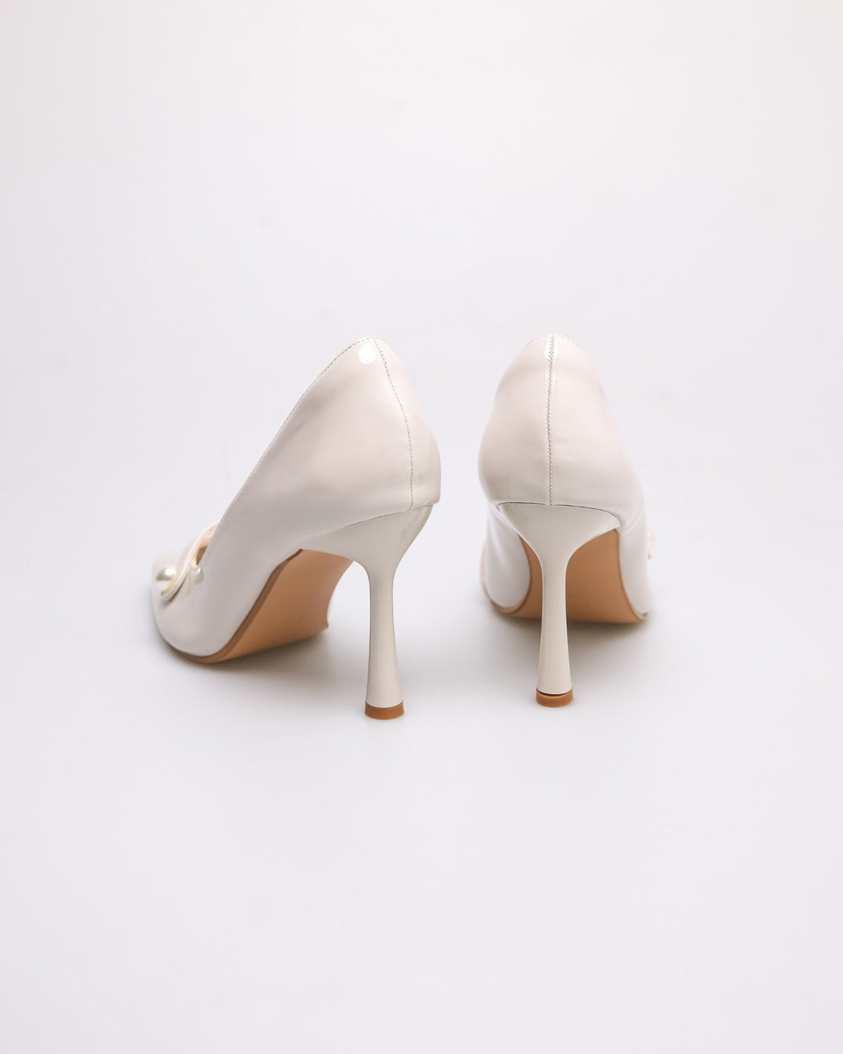 #color_ivory