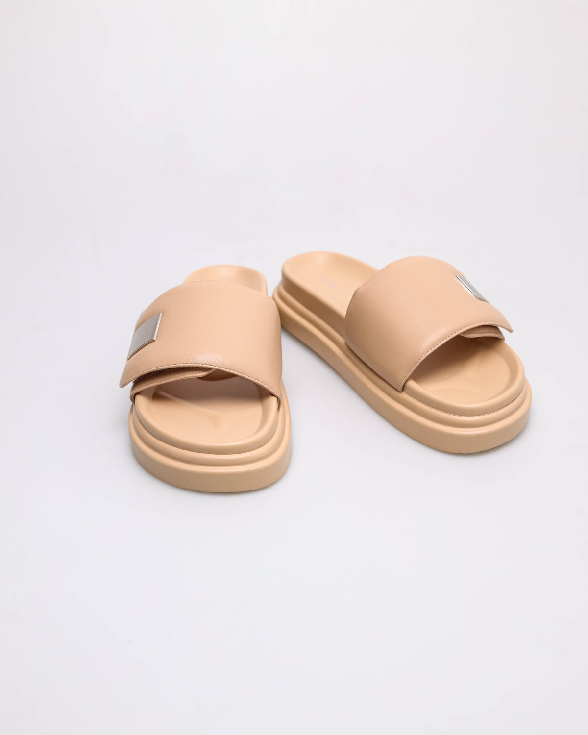 #color_beige
