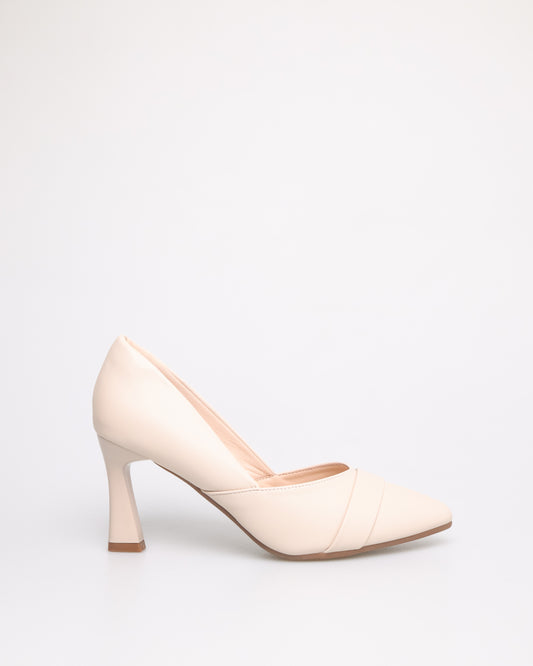 Tomaz NN206 Ladies Top Layer Pointy Heels (Cream)
