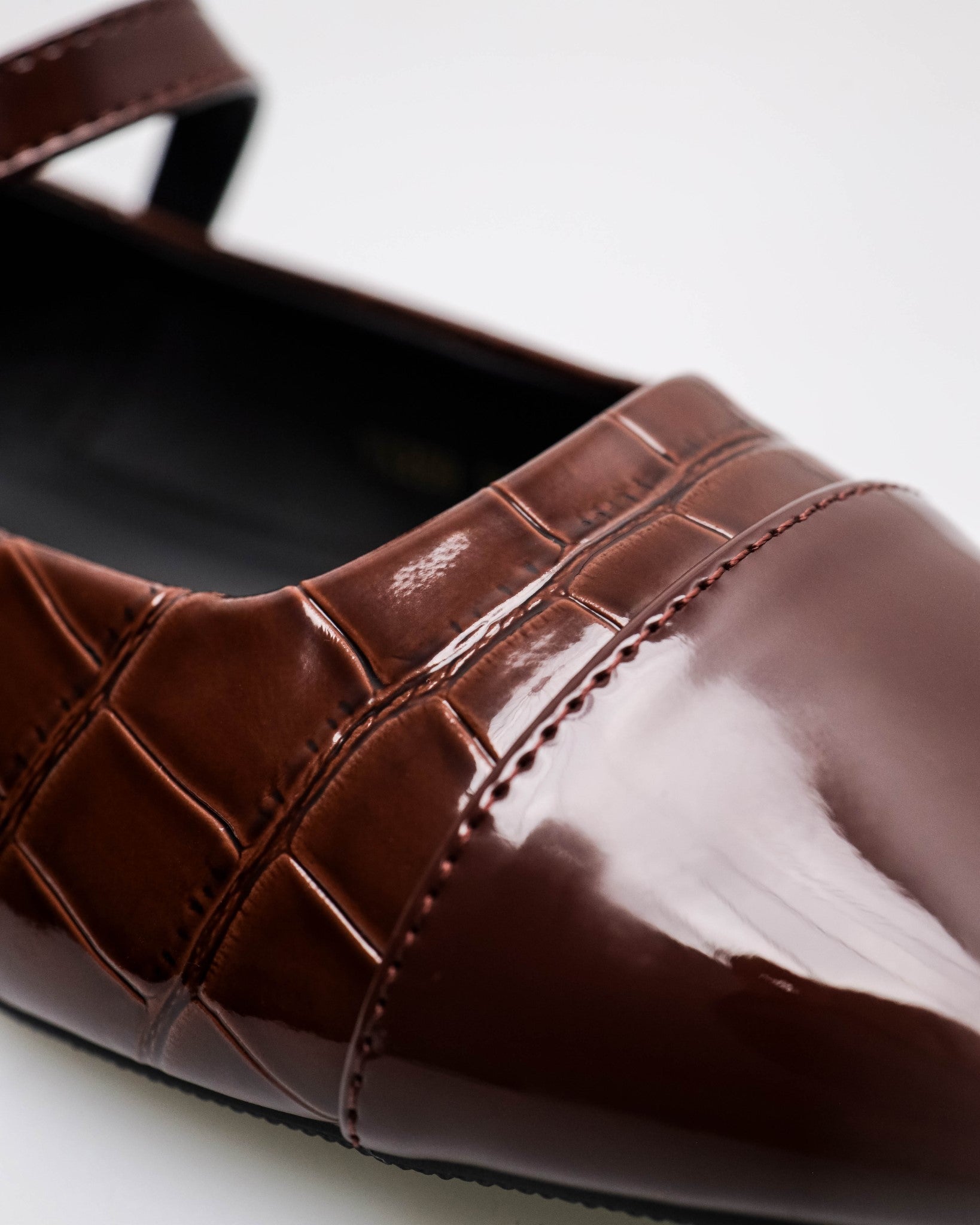 #color_brown