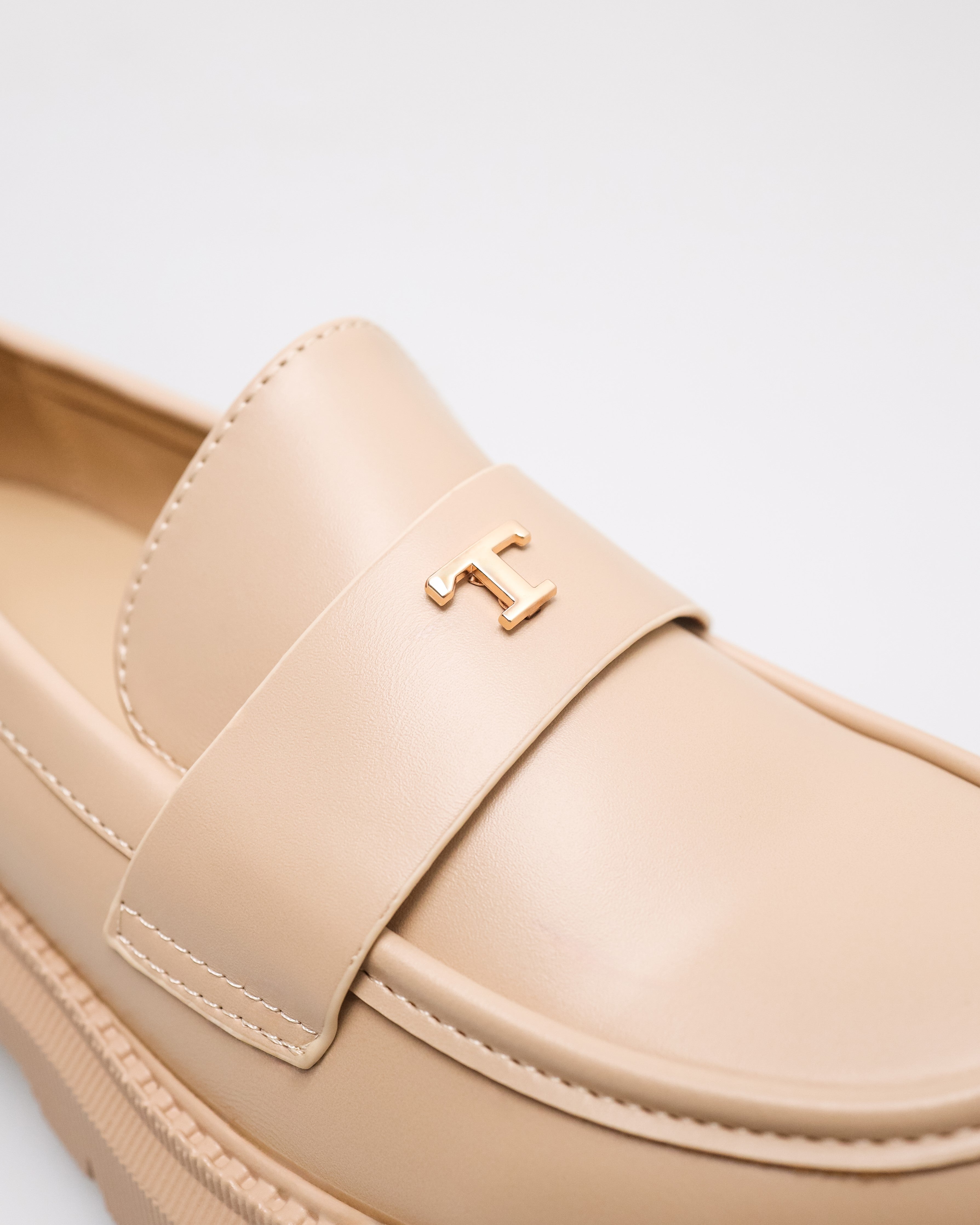 #color_beige