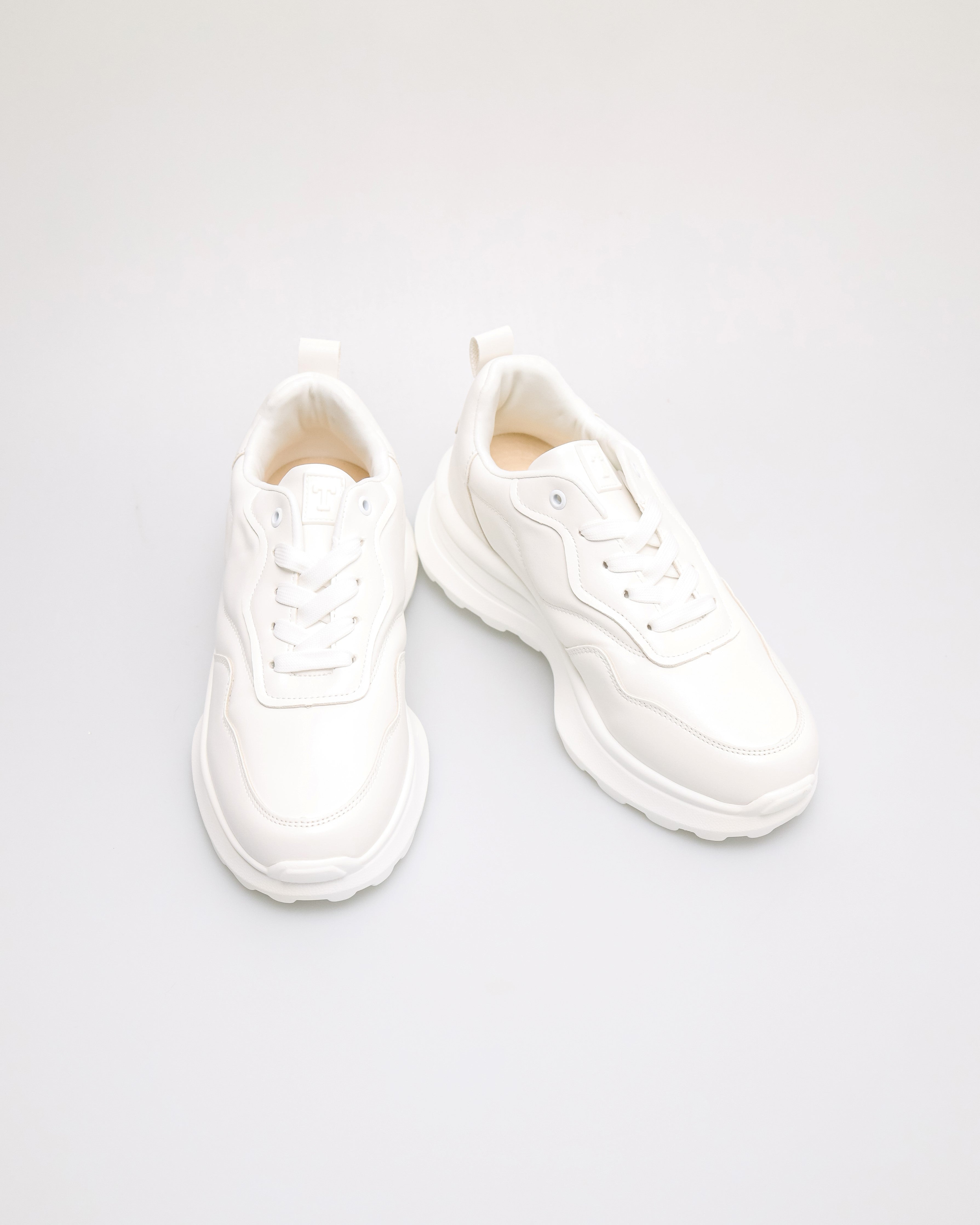 #color_white