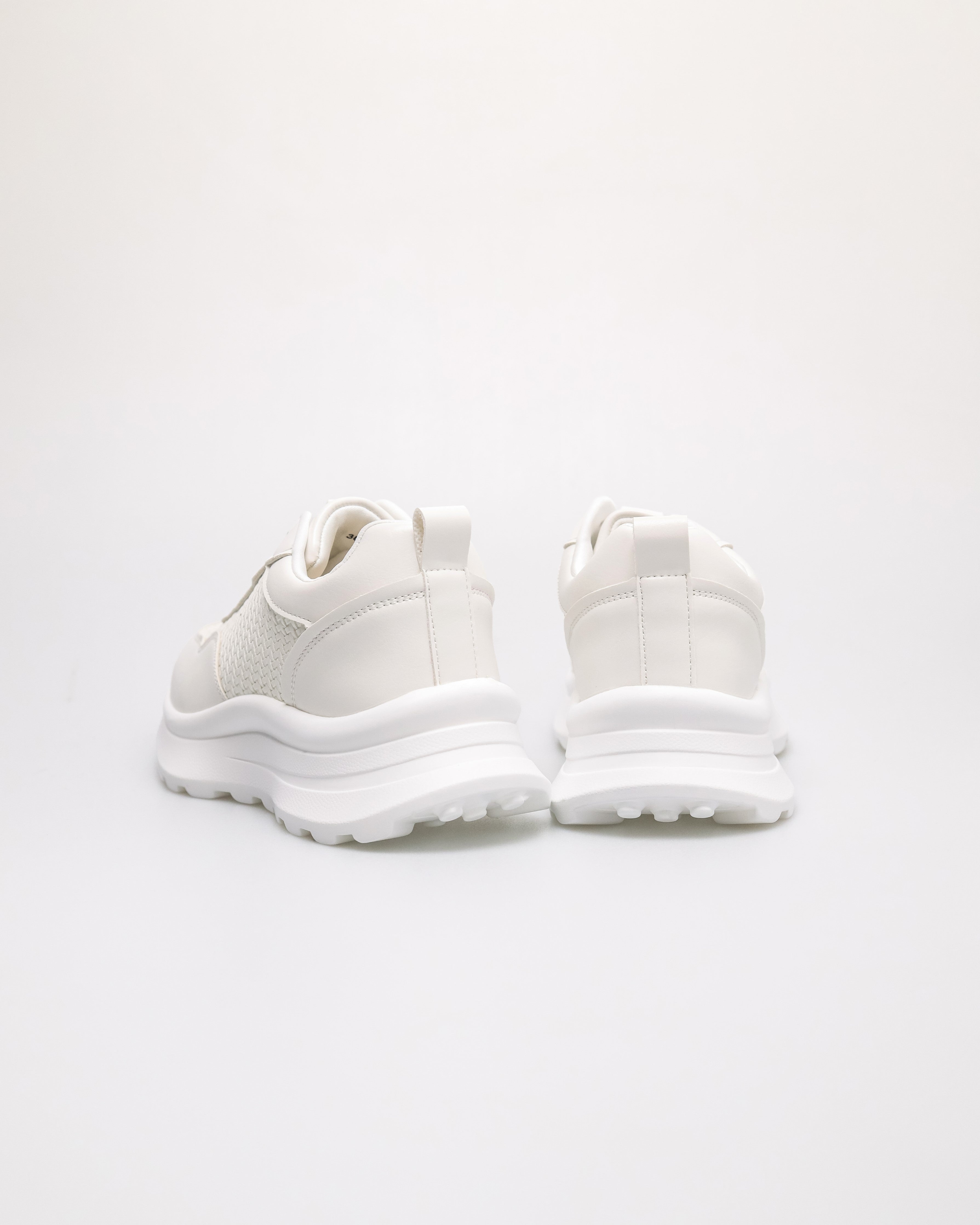 #color_white