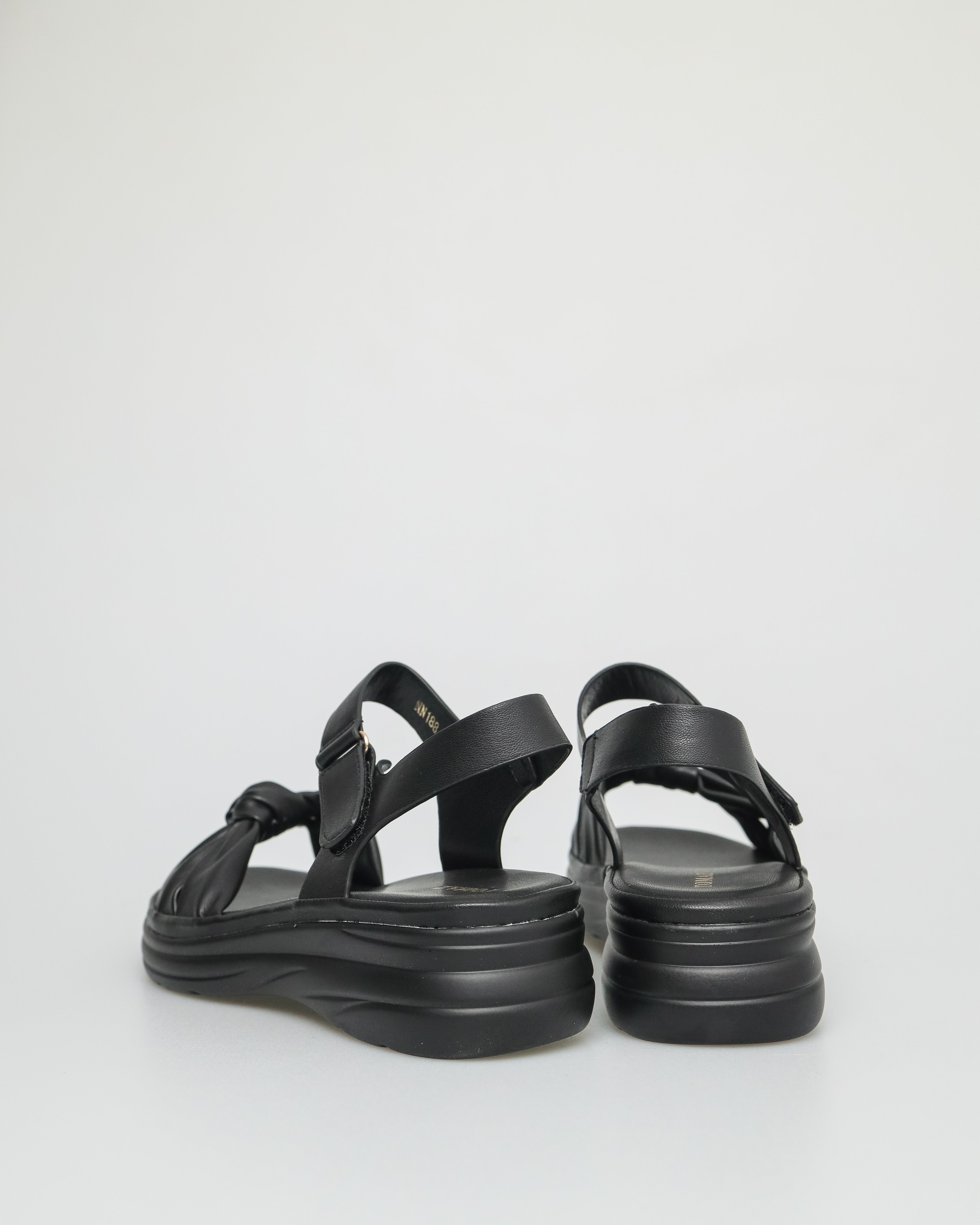 Tomaz NN188 Ladies Knot Strap Sandals (Black)