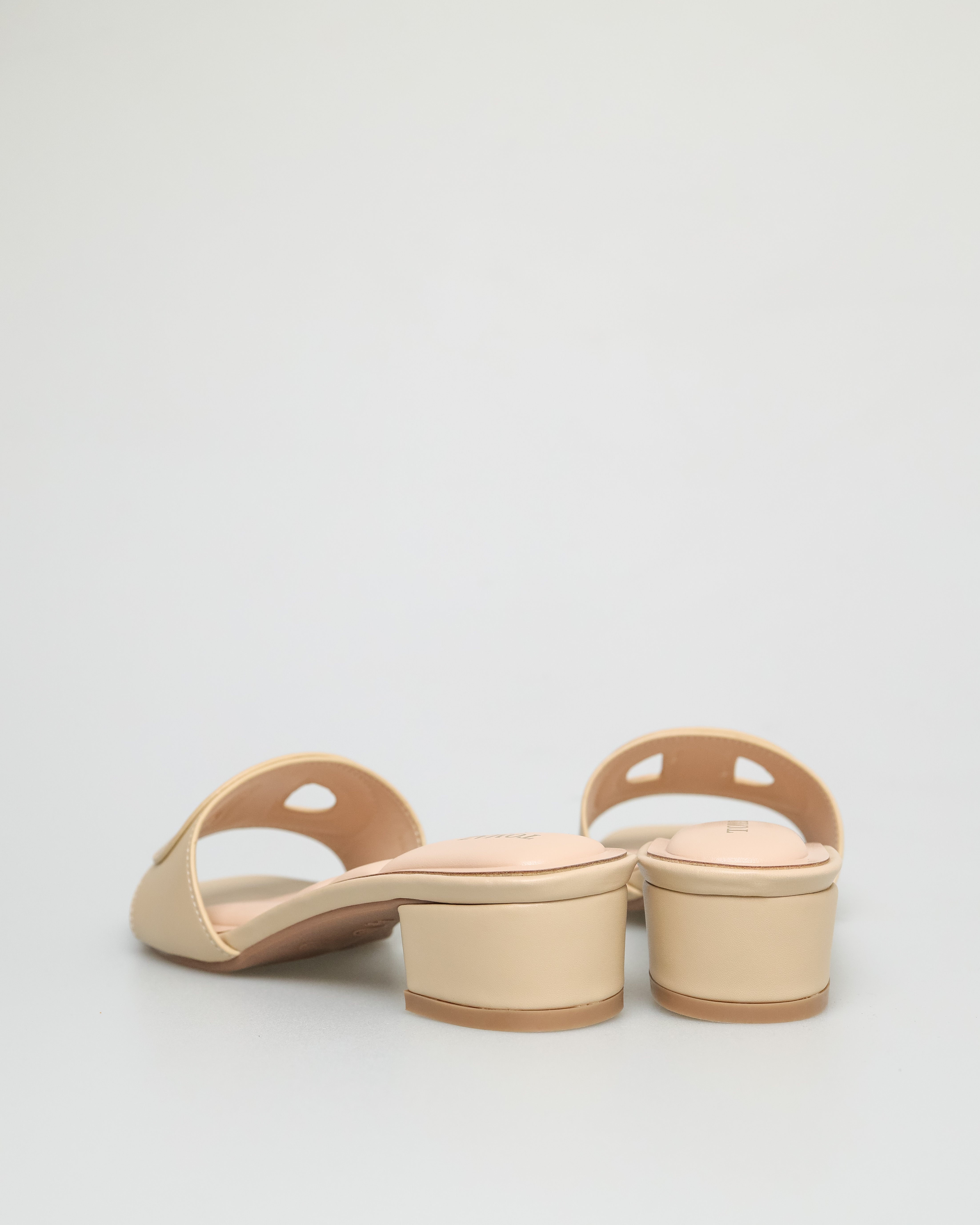 #color_beige