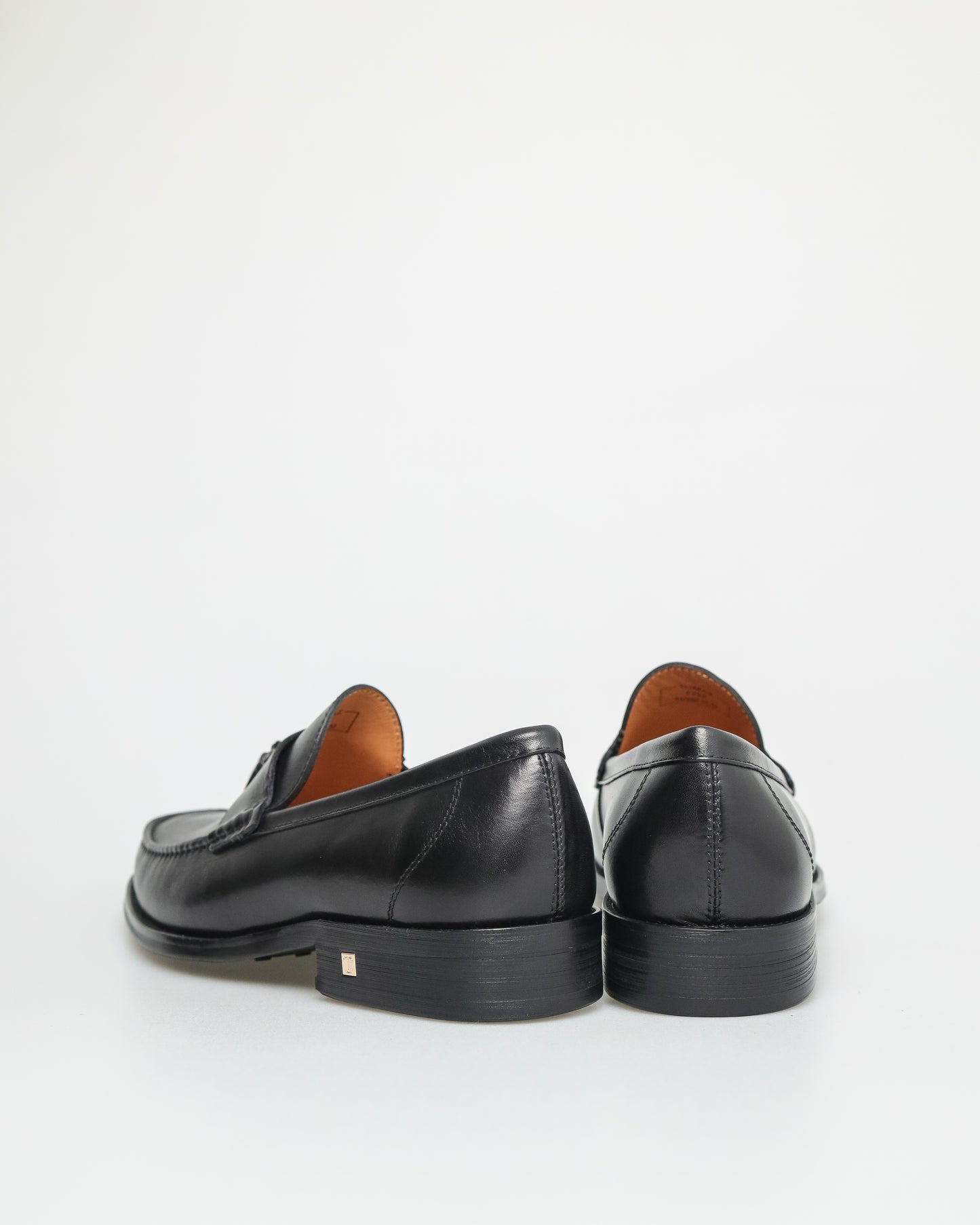 Tomaz F250 Tassel Loafers (Black)