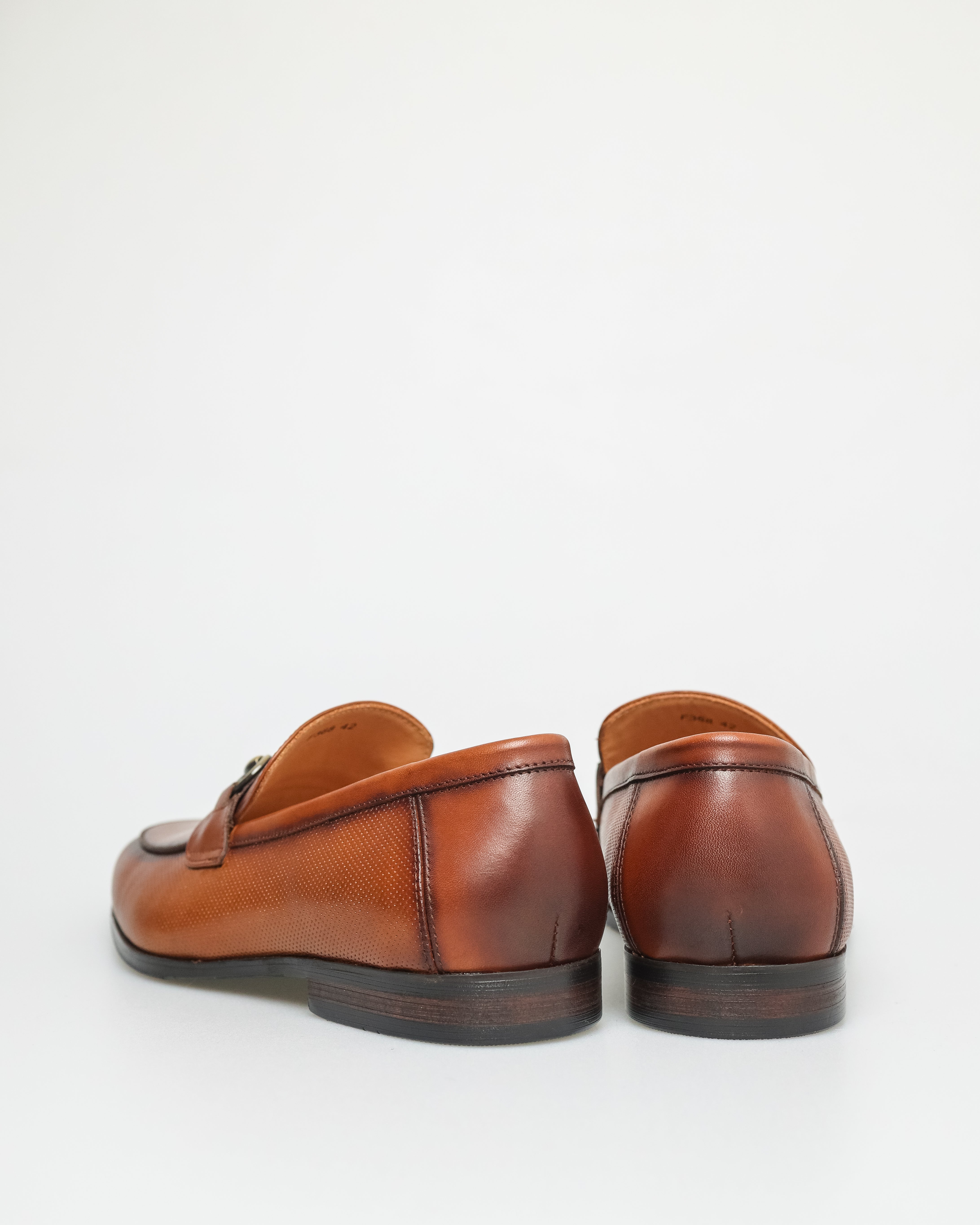 #color_brown