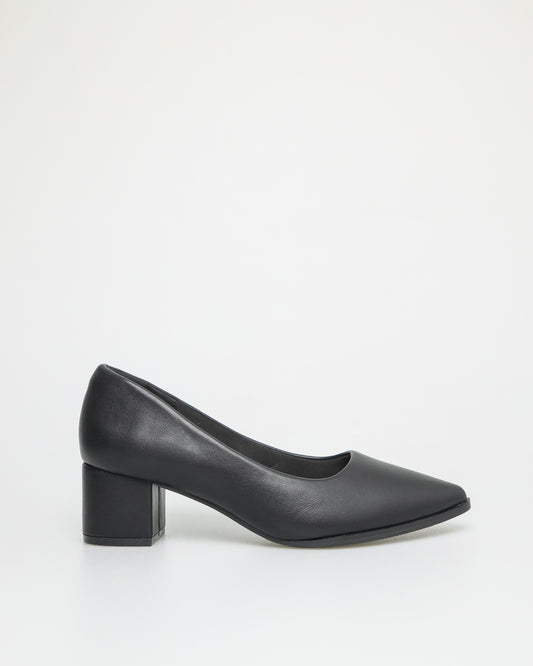 Tomaz NN245 Ladies Pointy Block Heels (Black)