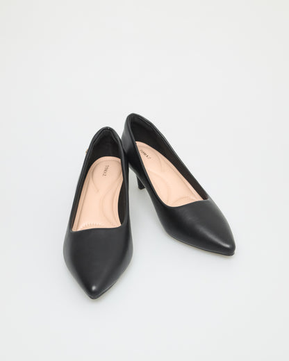 Tomaz NN234 Ladies Pointy Kitten Heels (Black)