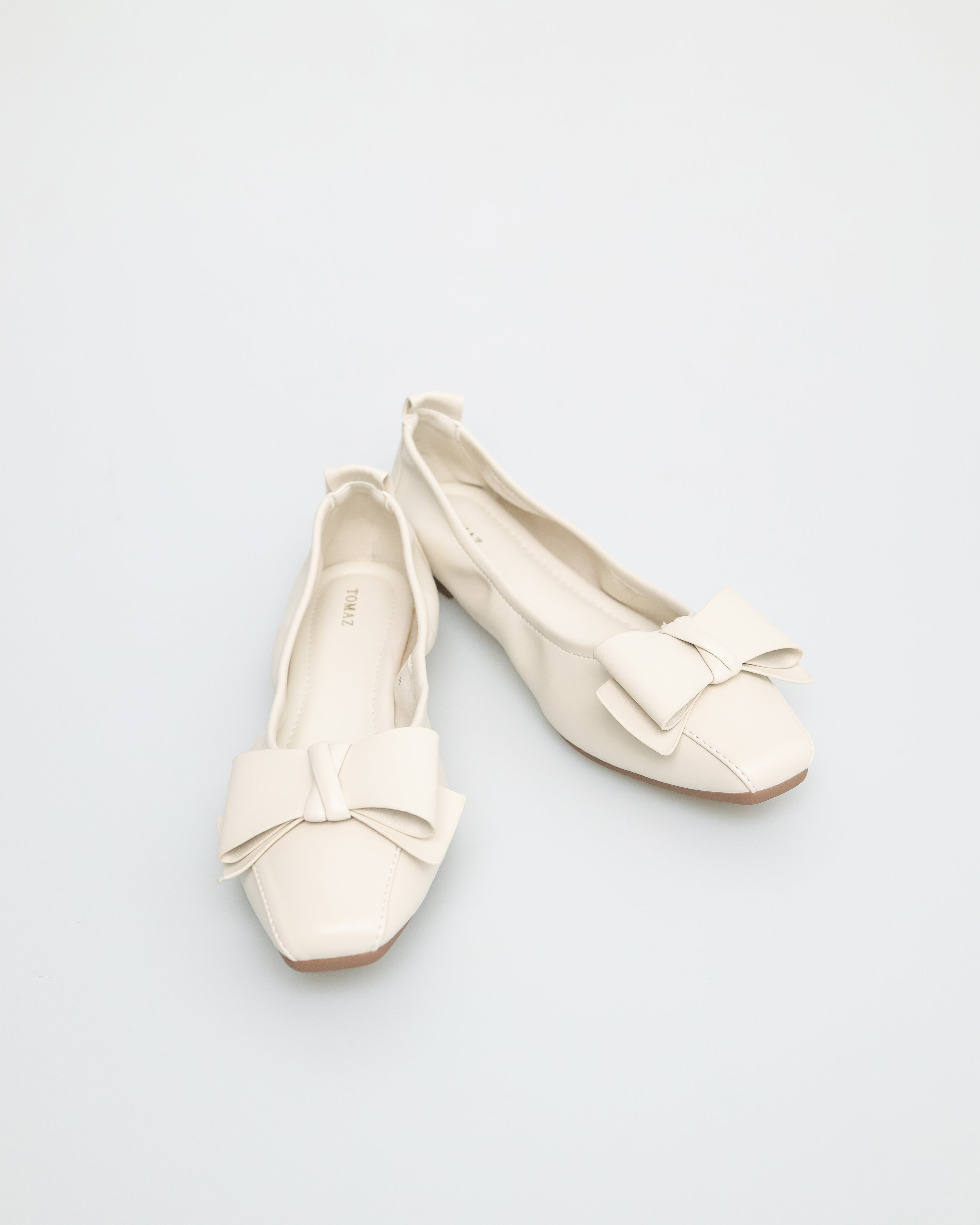 Tomaz NN250 Ladies Ribbon Ballerina Scrunched Flat (Cream)
