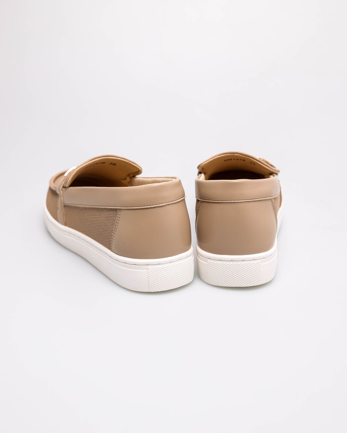 #color_beige